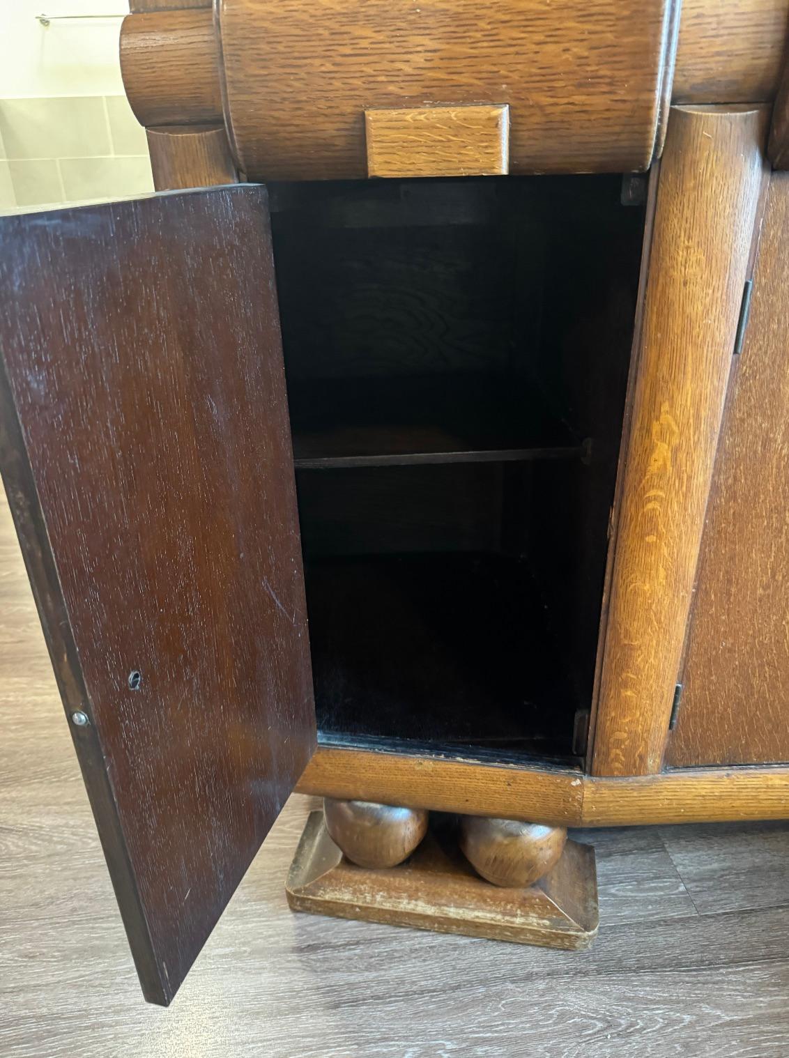 1930s Danish Sideboard In Good Condition For Sale In Venice, CA