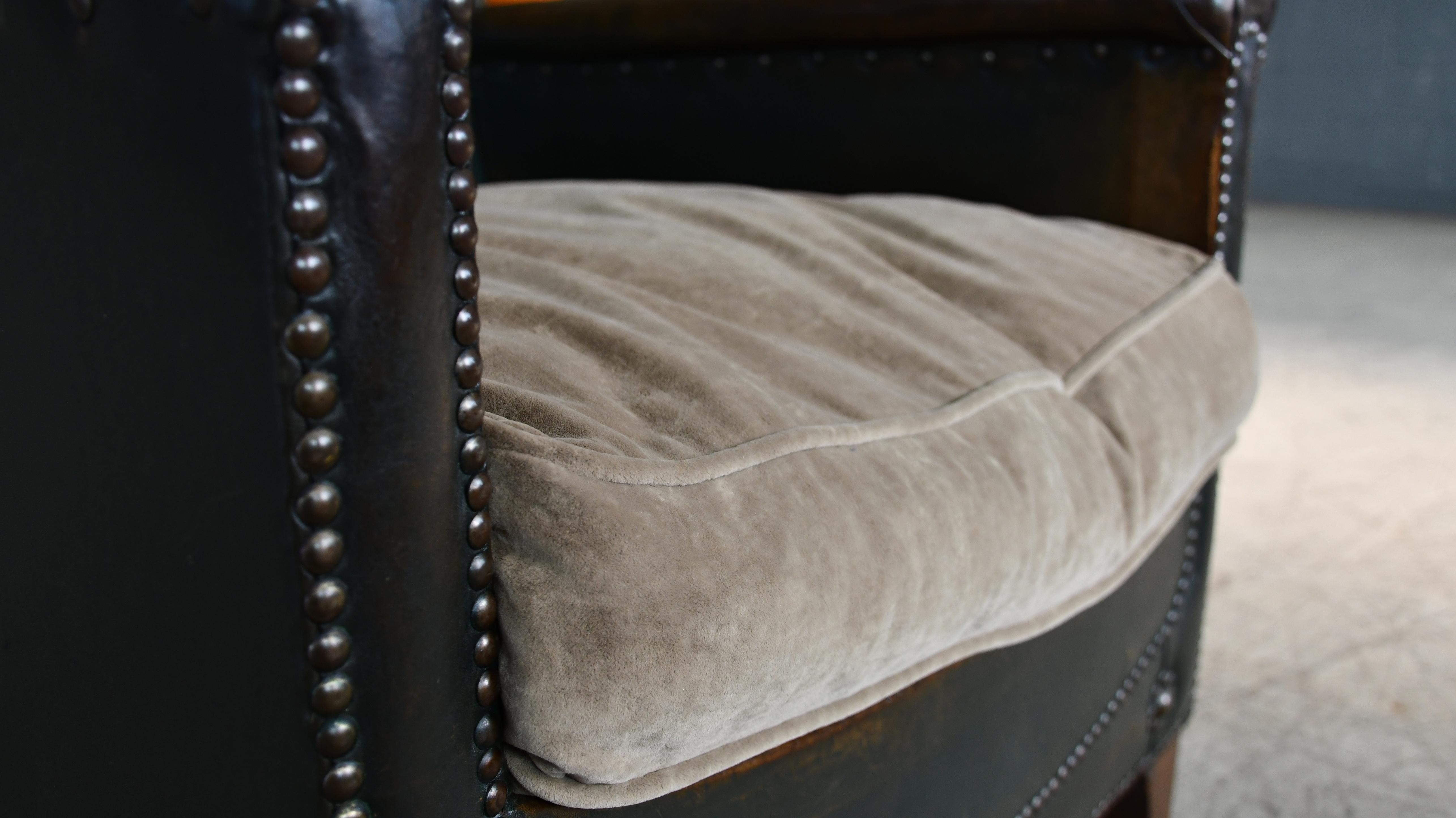 1930s Danish Small Club or Library Chair in Dark Green Leather For Sale 1