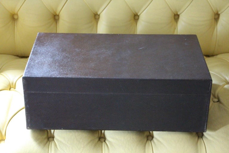 1930's Dark Brown Louis Vuitton Suitcase,  Louis Vuitton Trunk For Sale 4