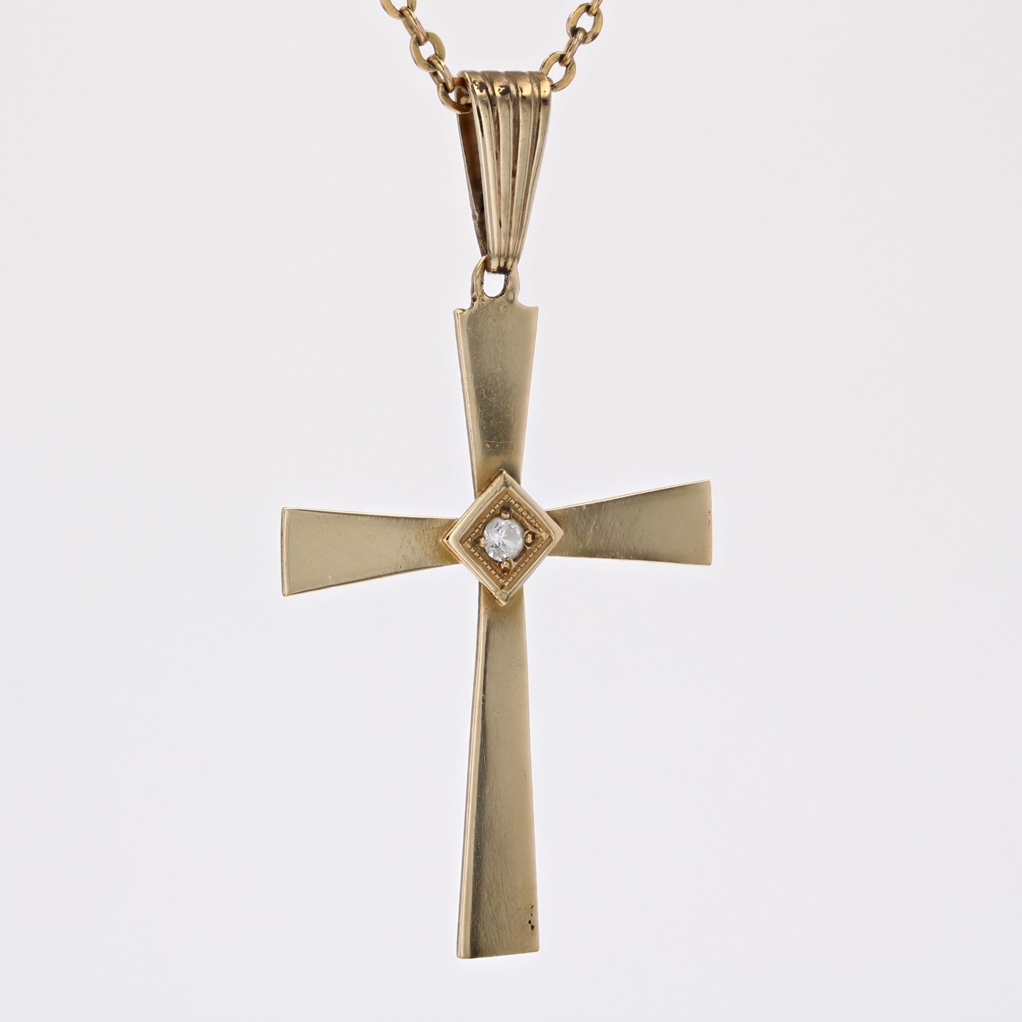 Art Deco 1930s Diamond 18 Karat Yellow Gold Cross Pendant For Sale