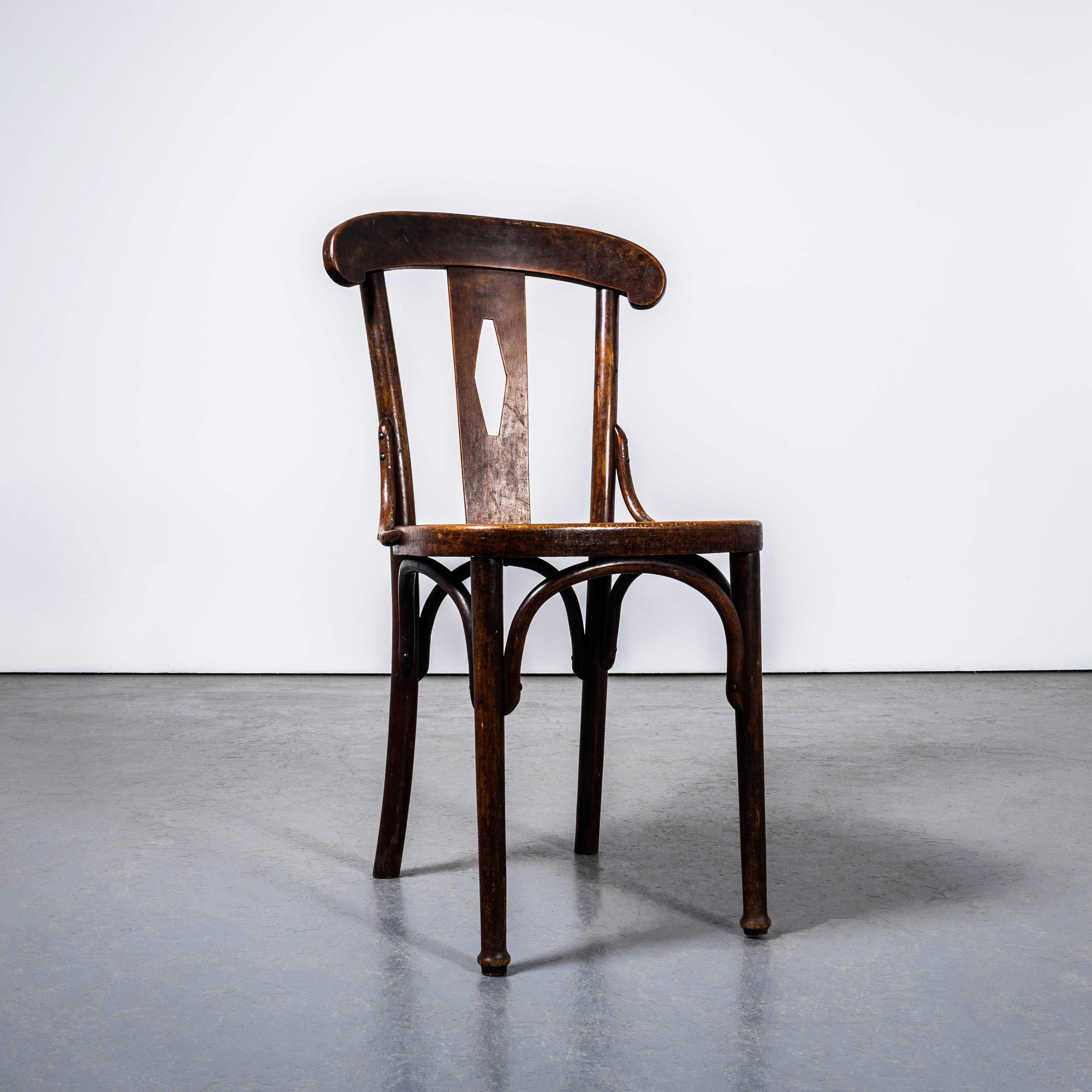 Chaises de salle à manger en bentwood à dossier en losange des années 1930 - Paire en vente 1