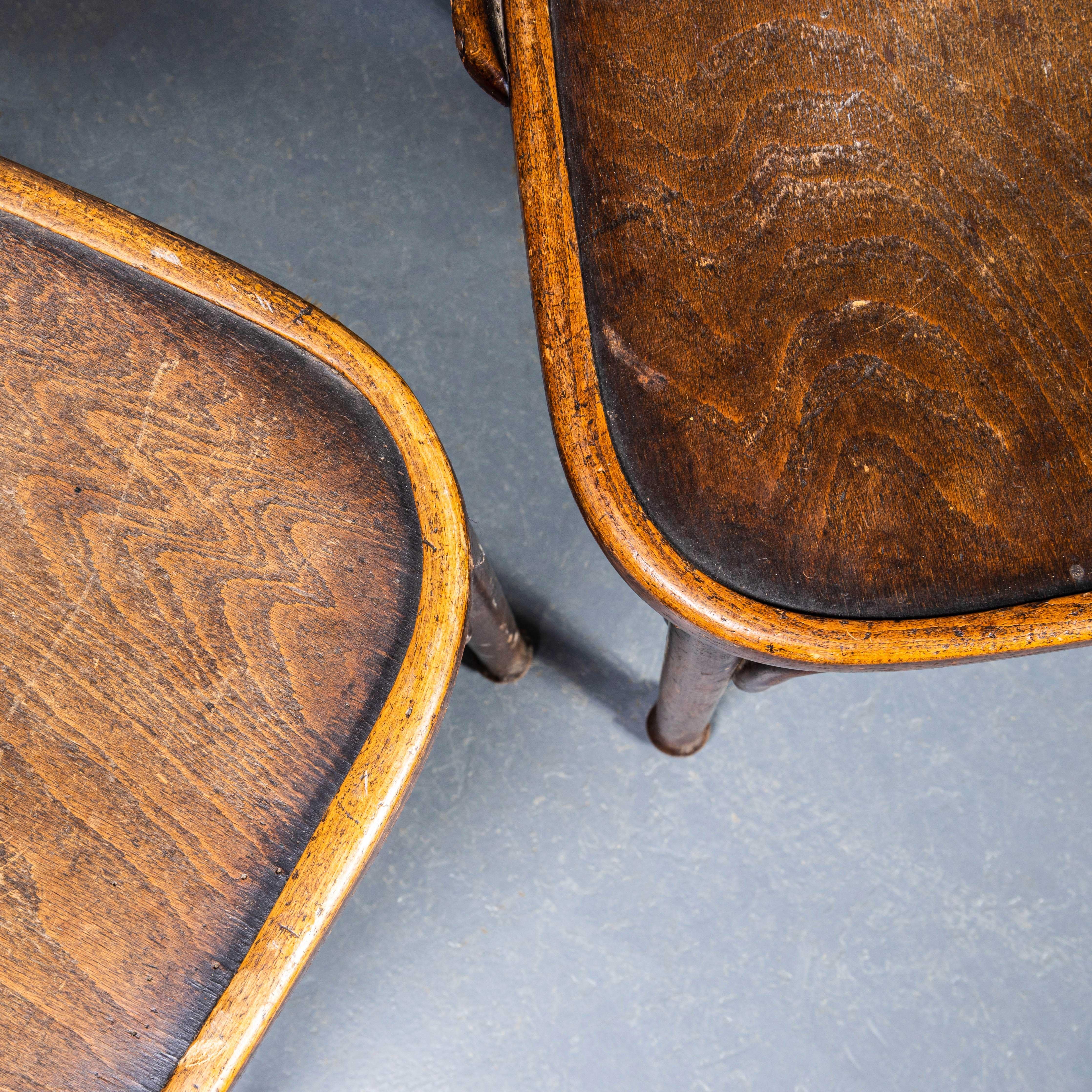 Chaises de salle à manger en bentwood à dossier en losange des années 1930 - Paire en vente 3