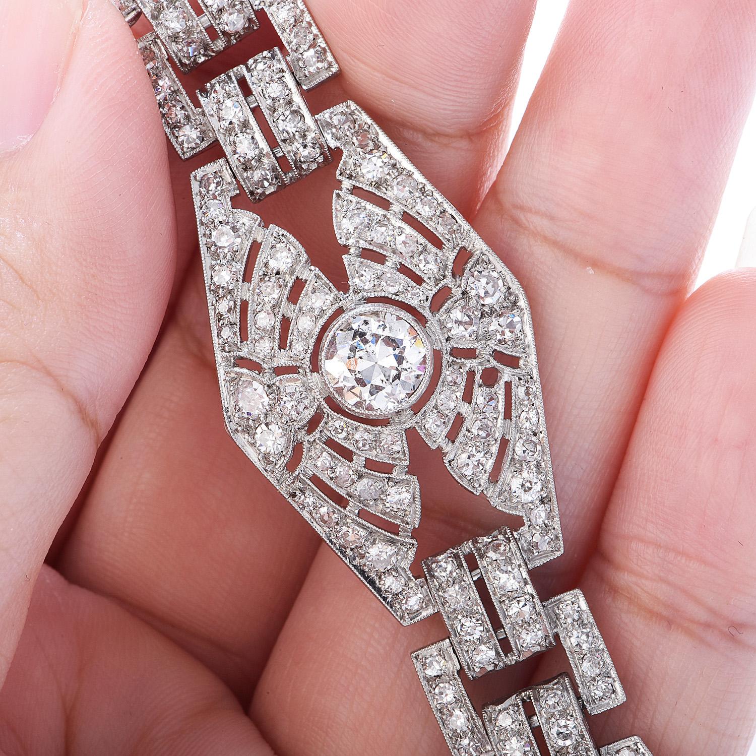 1930s Diamond Platinum Hexagon Link Bracelet In Excellent Condition In Miami, FL