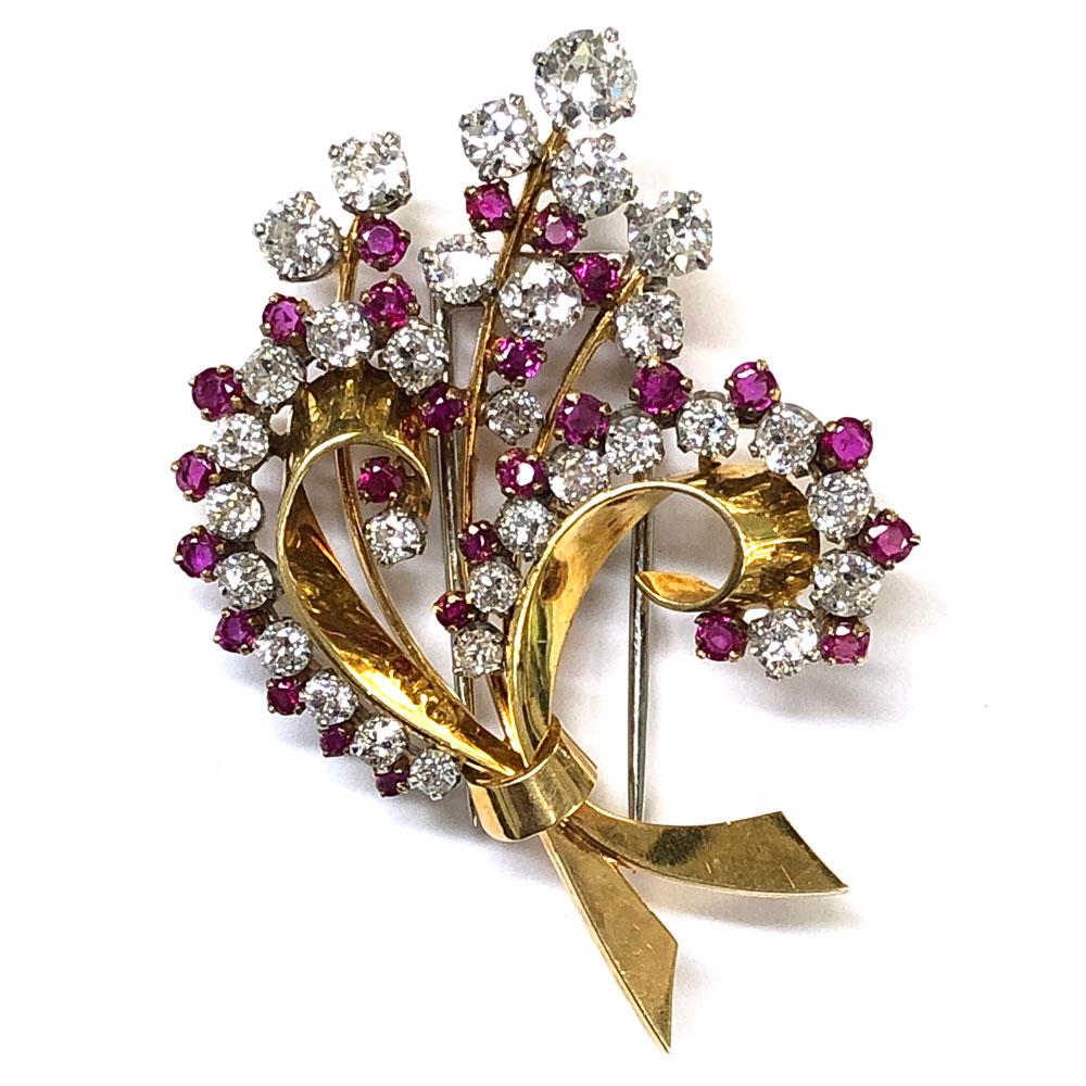 1930s Diamond Ruby Platinum 18 Karat Yellow Gold Floral Brooch In Excellent Condition In Boca Raton, FL