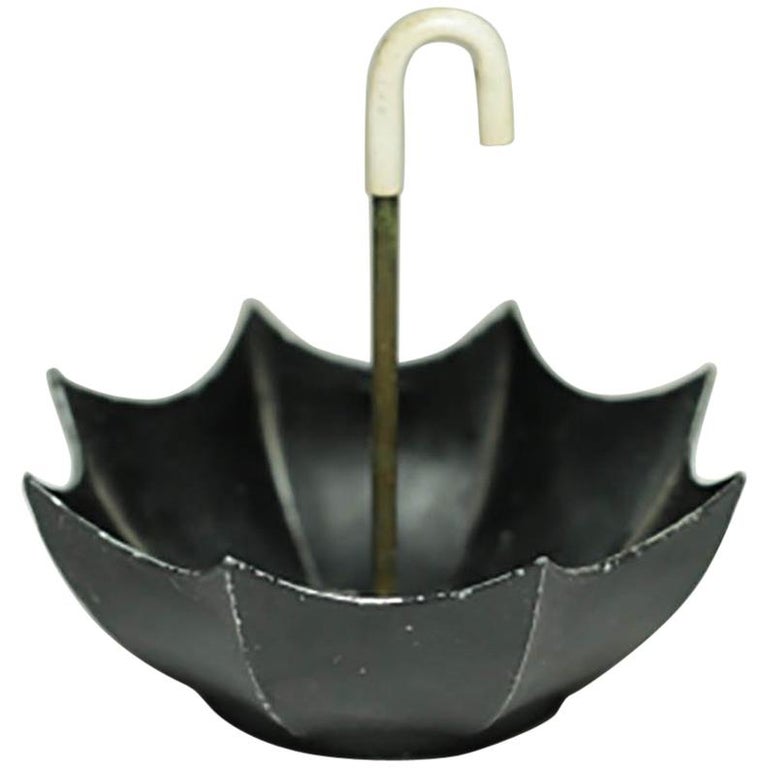 1930s Die Cast Metal Umbrella Ashtray/Ring Holder For Sale at 1stDibs
