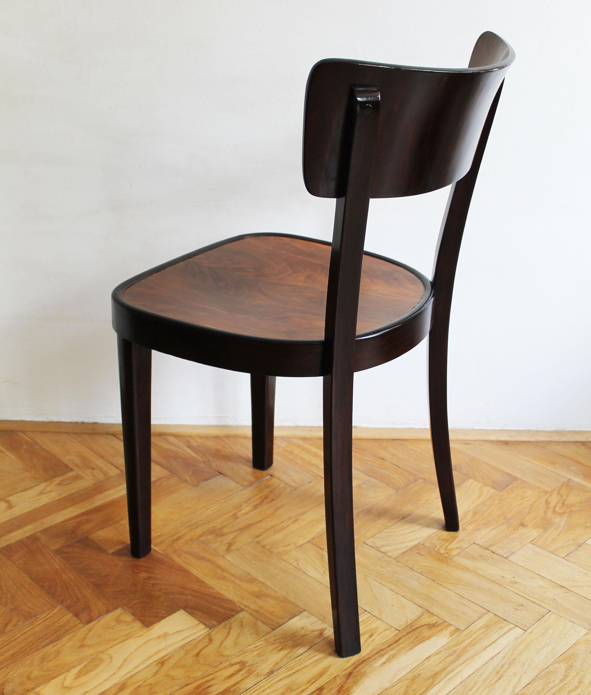 Silla de comedor de 1930 Modelo A 524 3/4 de Thonet en Bueno estado para la venta en Brno, CZ