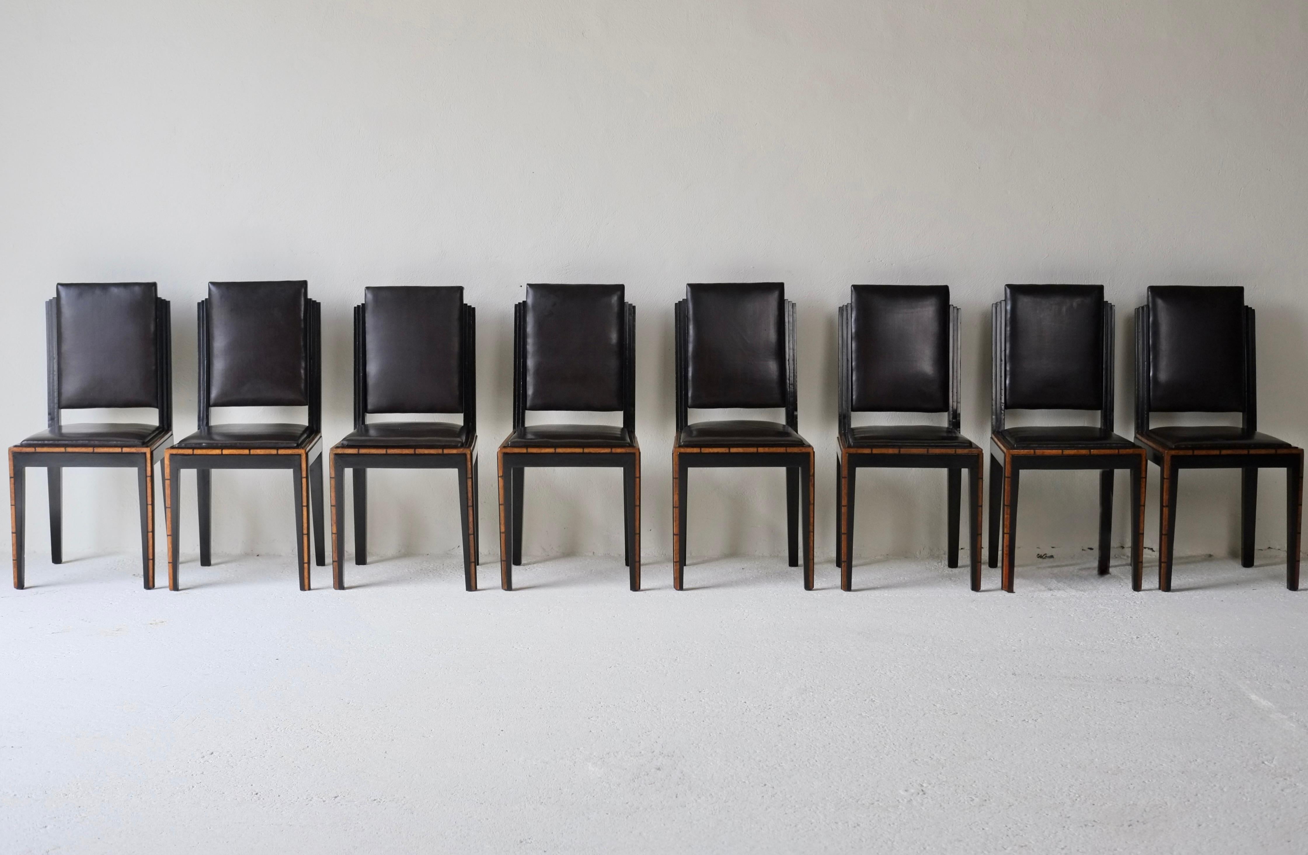 Table et chaises de salle à manger des années 1930 par Gaetano Borsani pour Atelier di Varedo en vente 13