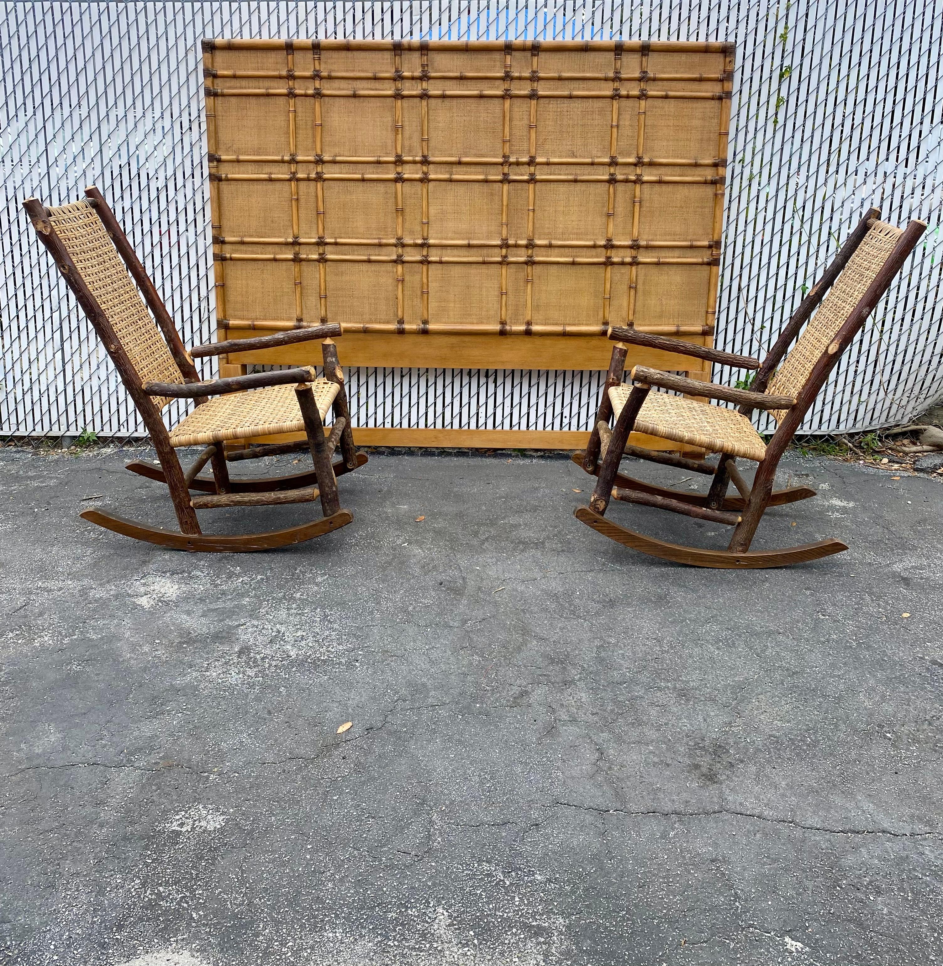 1930s Rustic Organic Double Weave Rattan Oak Rocking Chair In Good Condition For Sale In Fort Lauderdale, FL