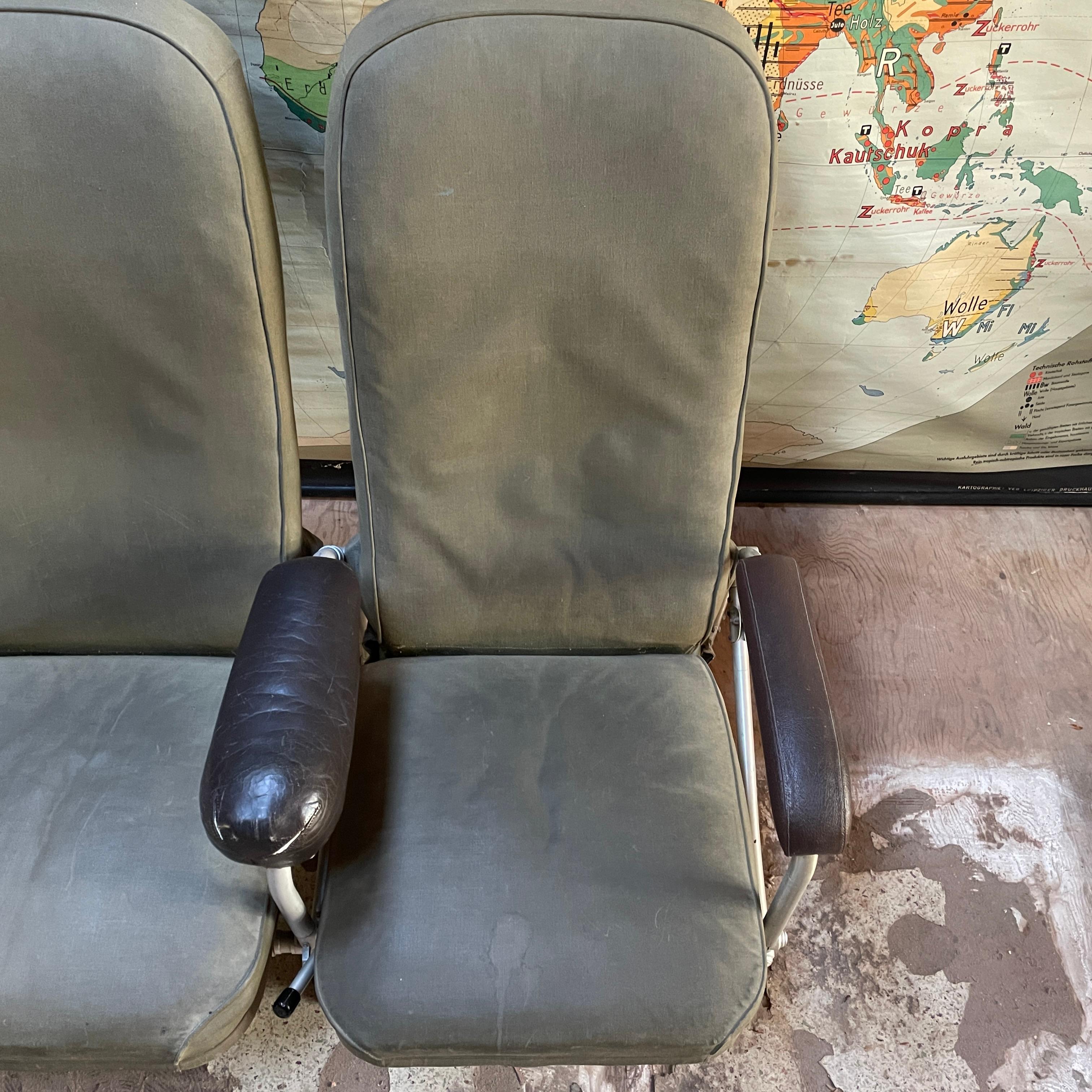 1930 Douglas DC-3 Asientos de pasajero Warren McArthur Corp Silla Settee de mediados de siglo Aluminio en venta