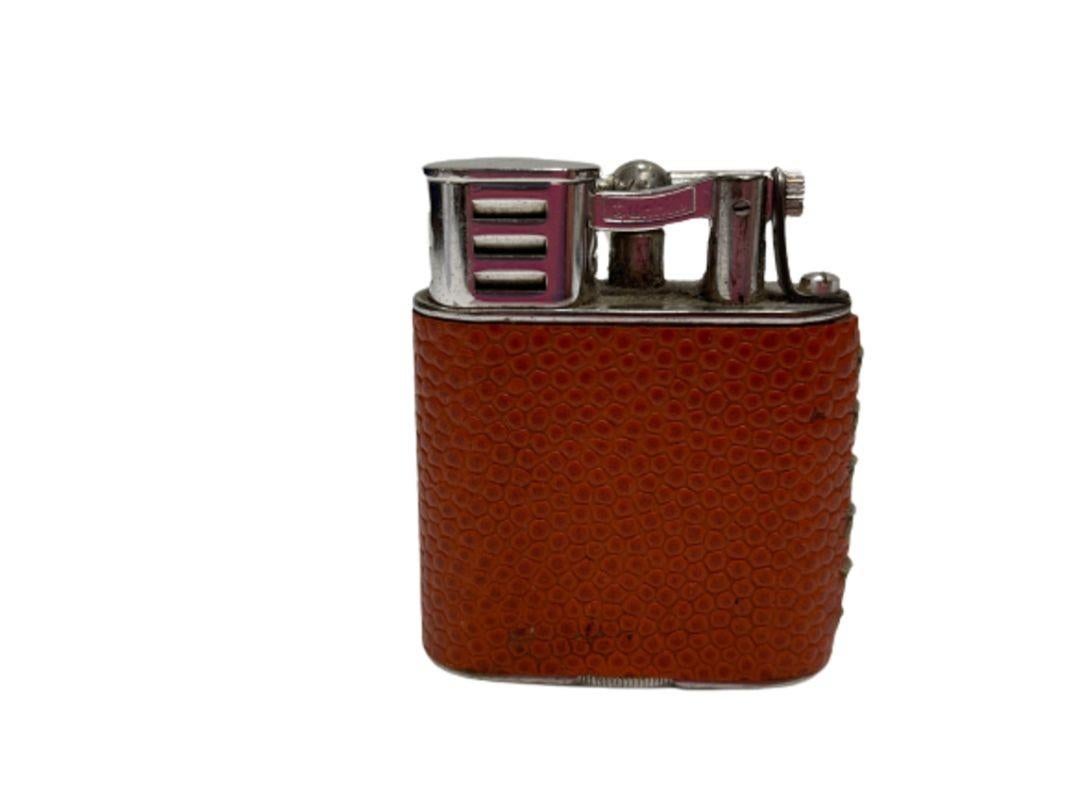 English 1930s Dunhill Globetrotter Leather Wrapped Sports Lift Arm Lighter For Sale