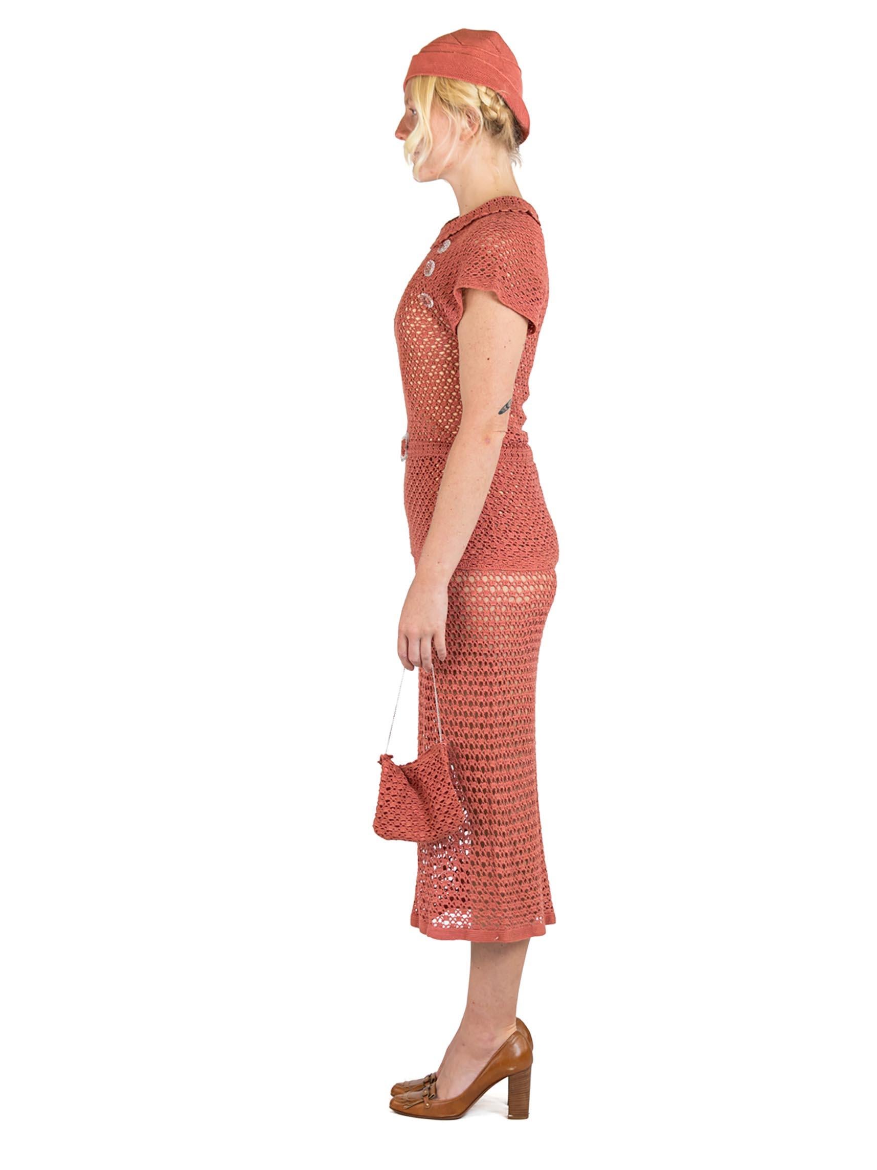 1930S Dusty Rose Cotton Hand-Knit Skirt & Top Ensemble With Belt, Purse Hat For Sale 4