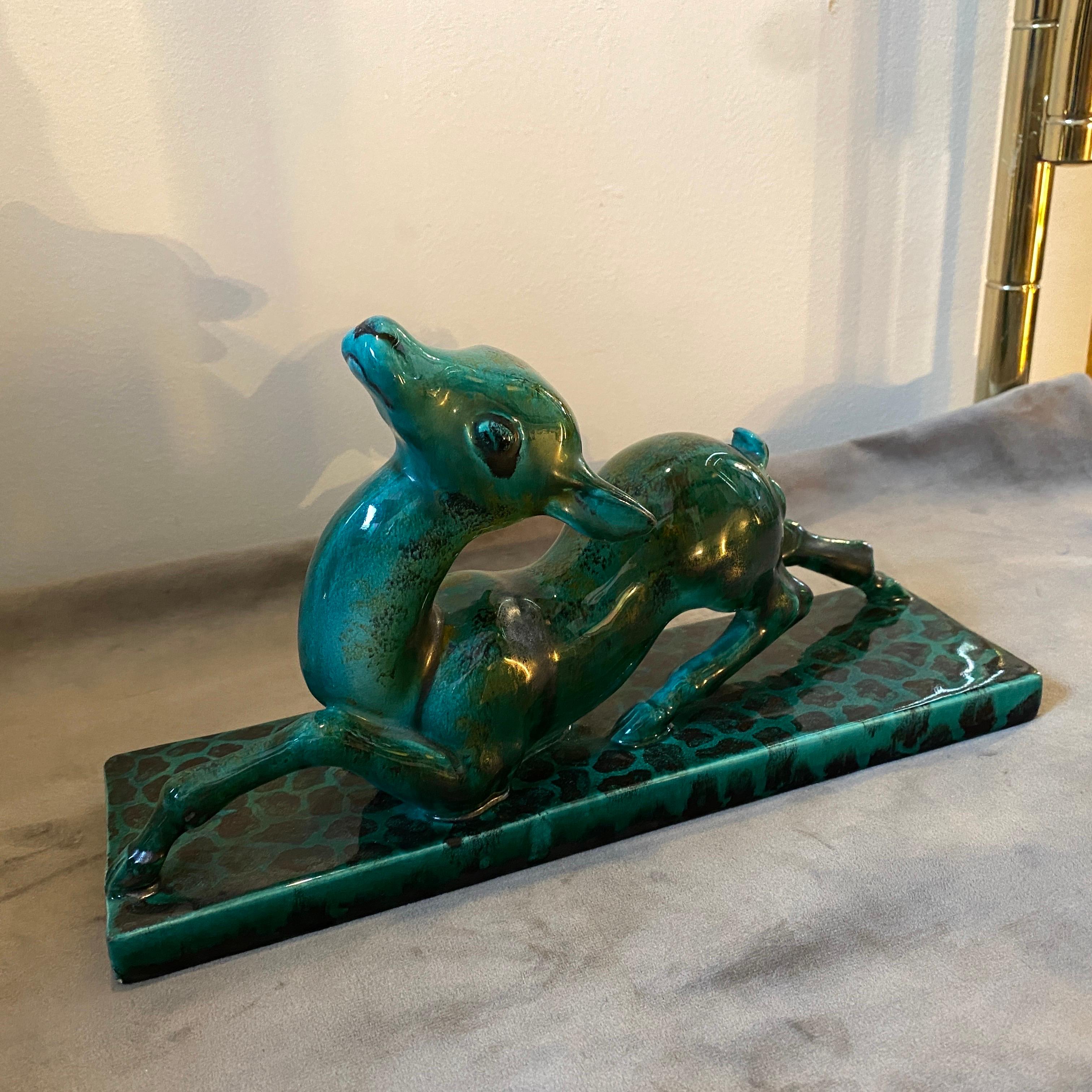 20ième siècle Sculpture italienne d'un faucon en céramique verte Art déco des années 1930, Egisto Fantechi en vente