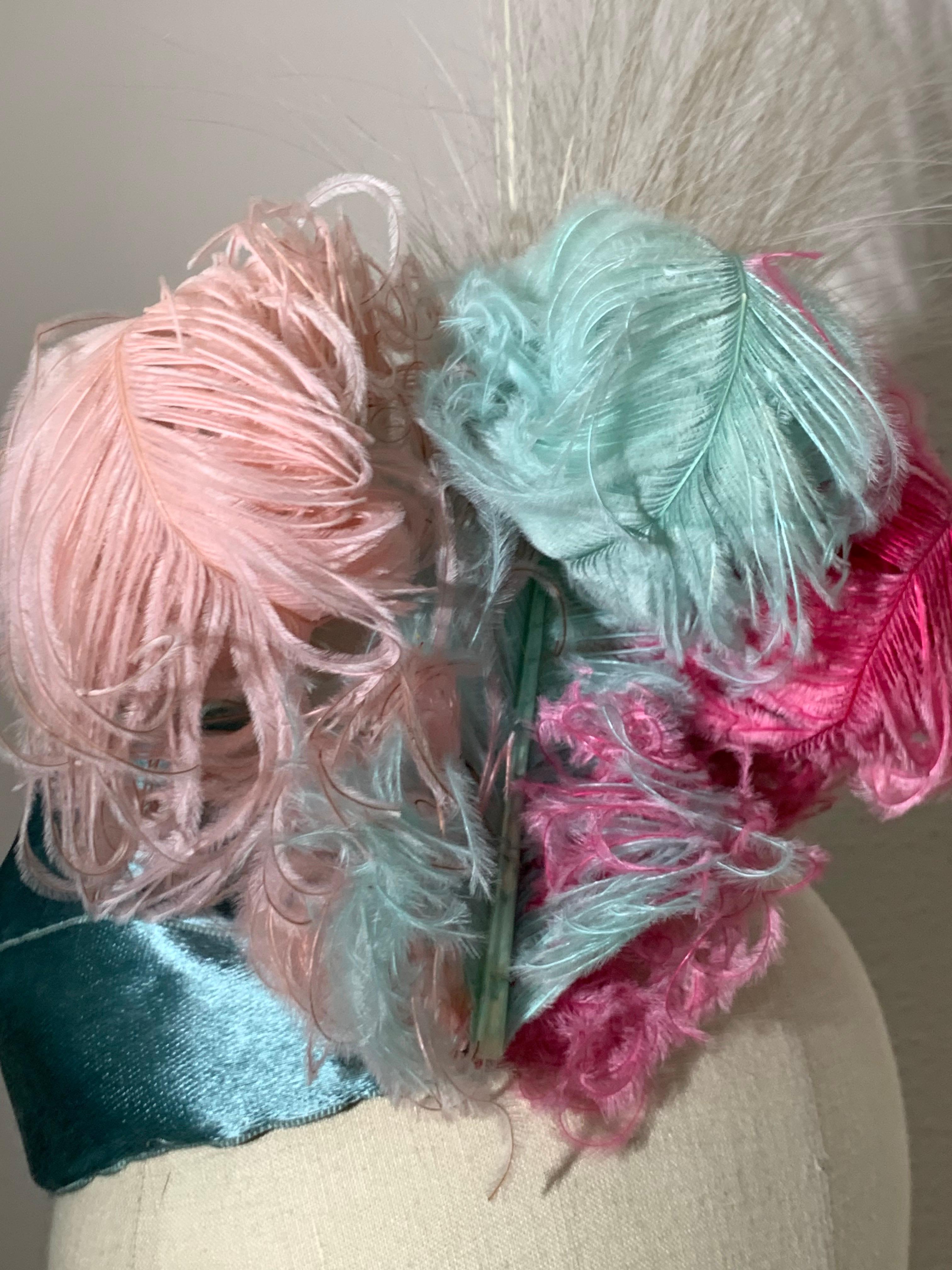 1930s Eloise Robins Egg Blue Silk Panne Velvet & Tulle Hat w Spectacular Feather For Sale 1