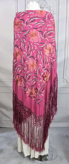 1930's Embroidered Floral Spanish Piano Shawl