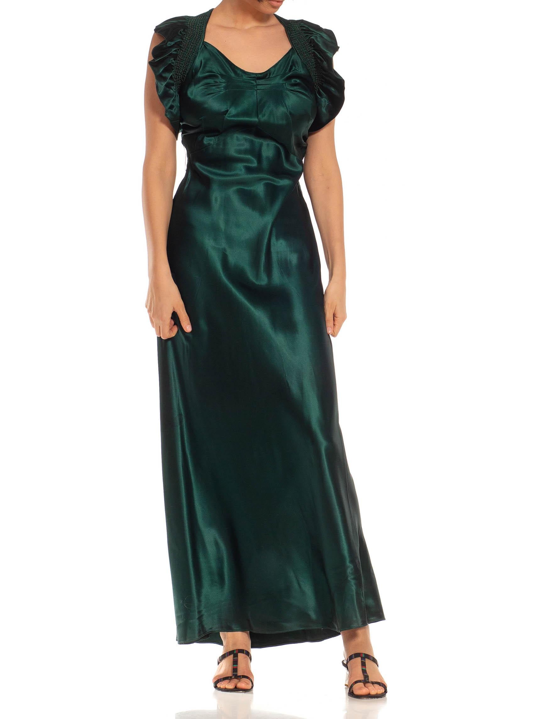 Women's 1930S Emerald Green Bias Cut Acetate Duchess Satin Open Back Ruffled Gown For Sale