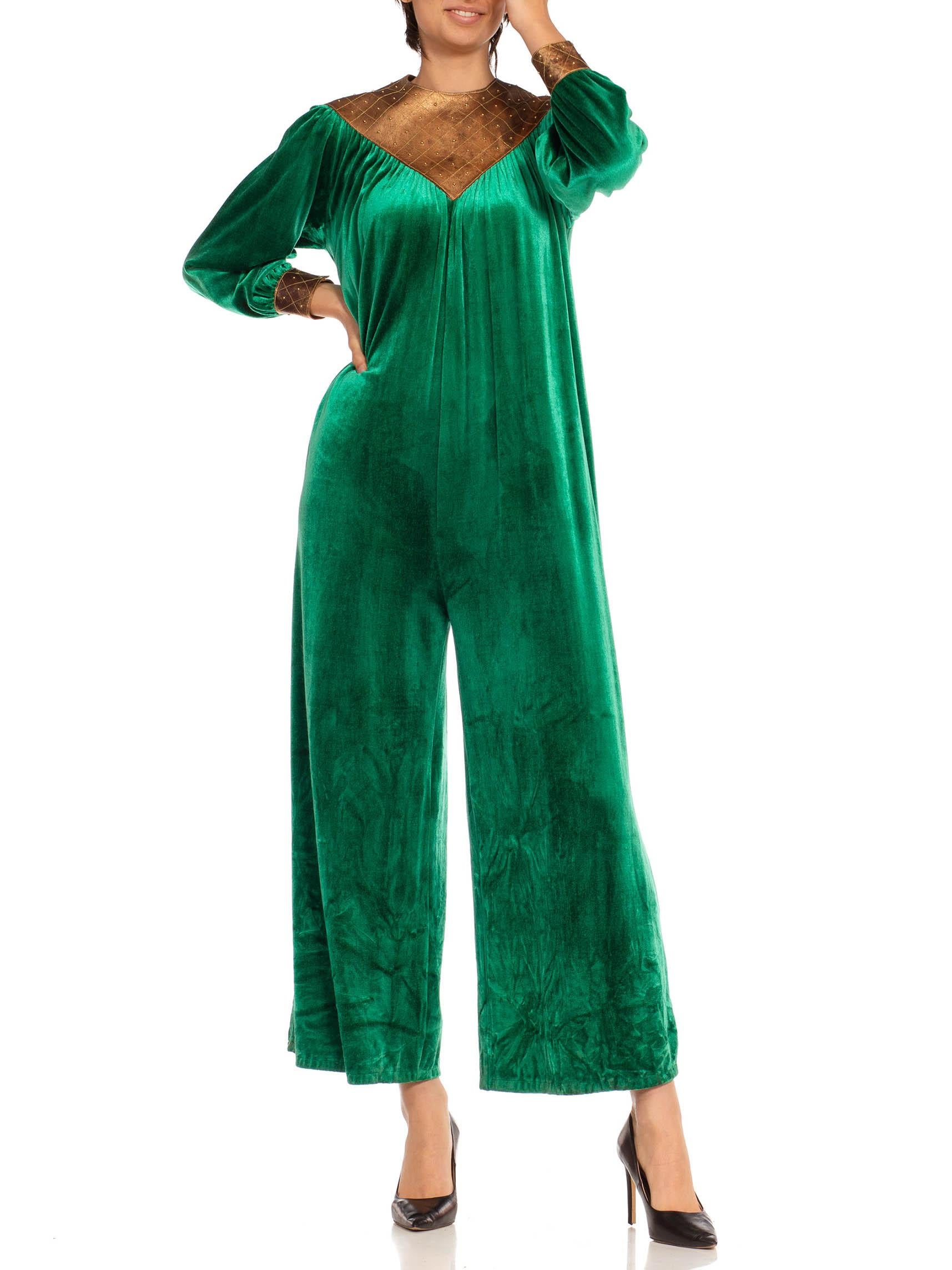 1930S Emerald Green & Gold Polyester Velvet Jumpsuit Made In Italy For Sale 2