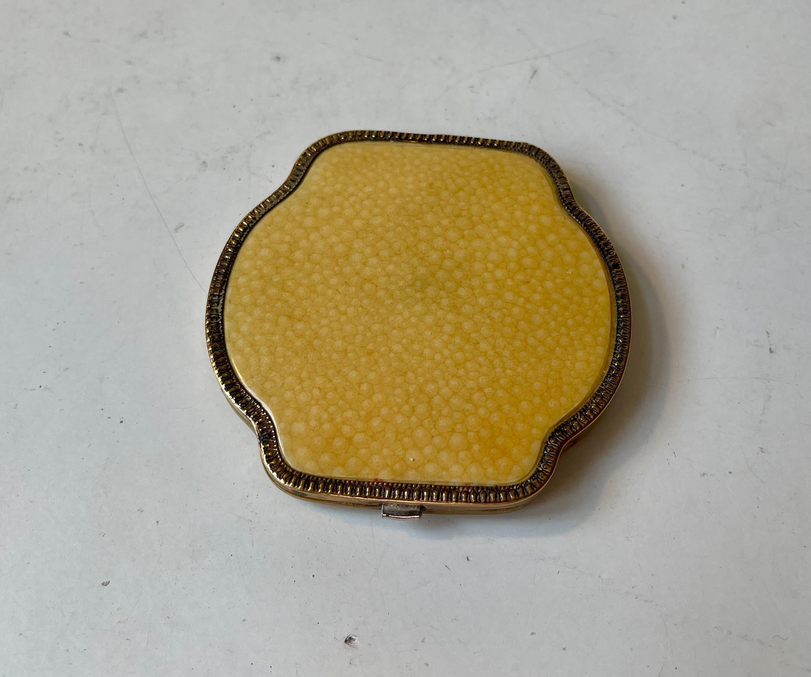 European 1930s Enamel Powder Compact Pocket Mirror with Fox Terriers For Sale