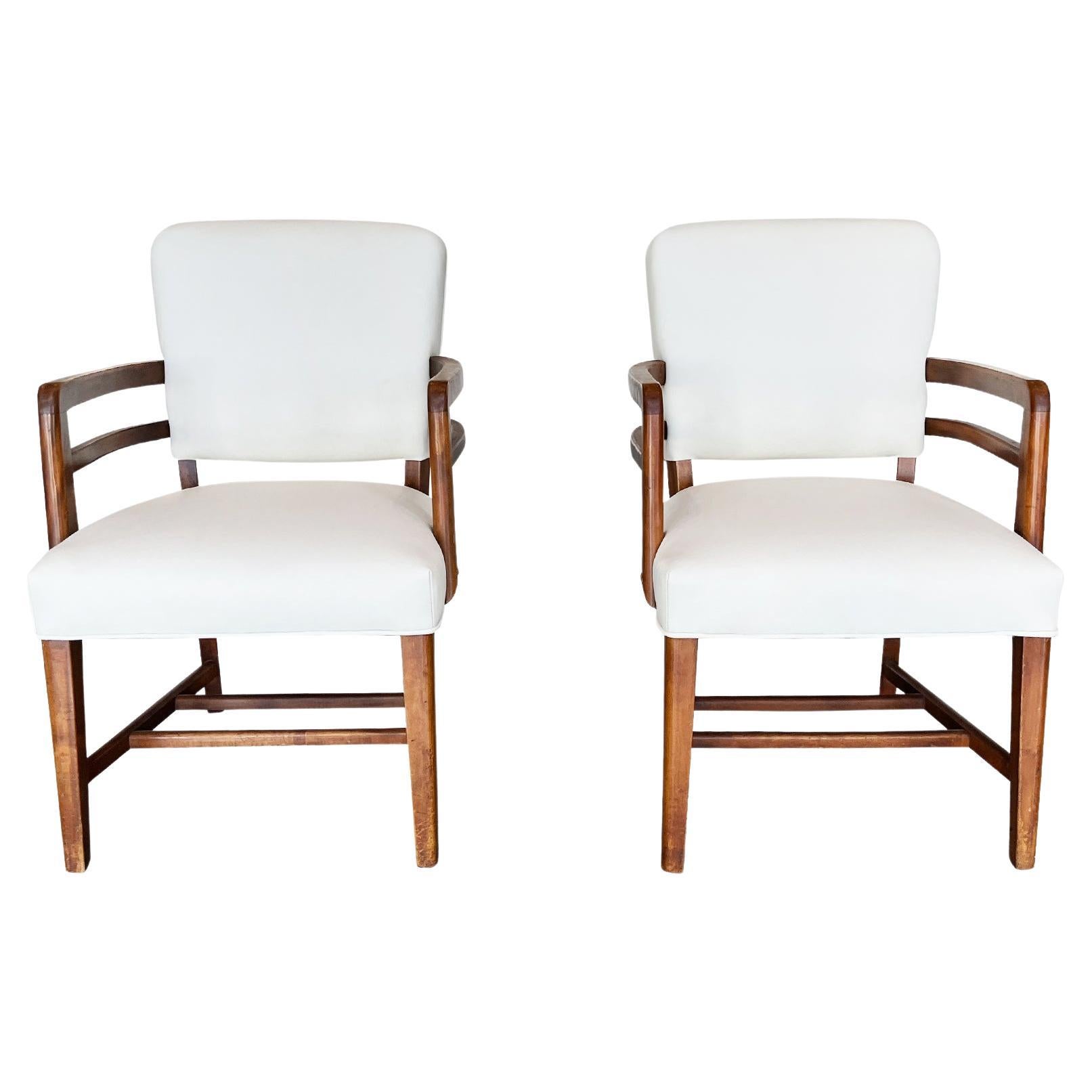 1930s English Art Deco Beech Armchairs in Oyster White Leather, a Pair