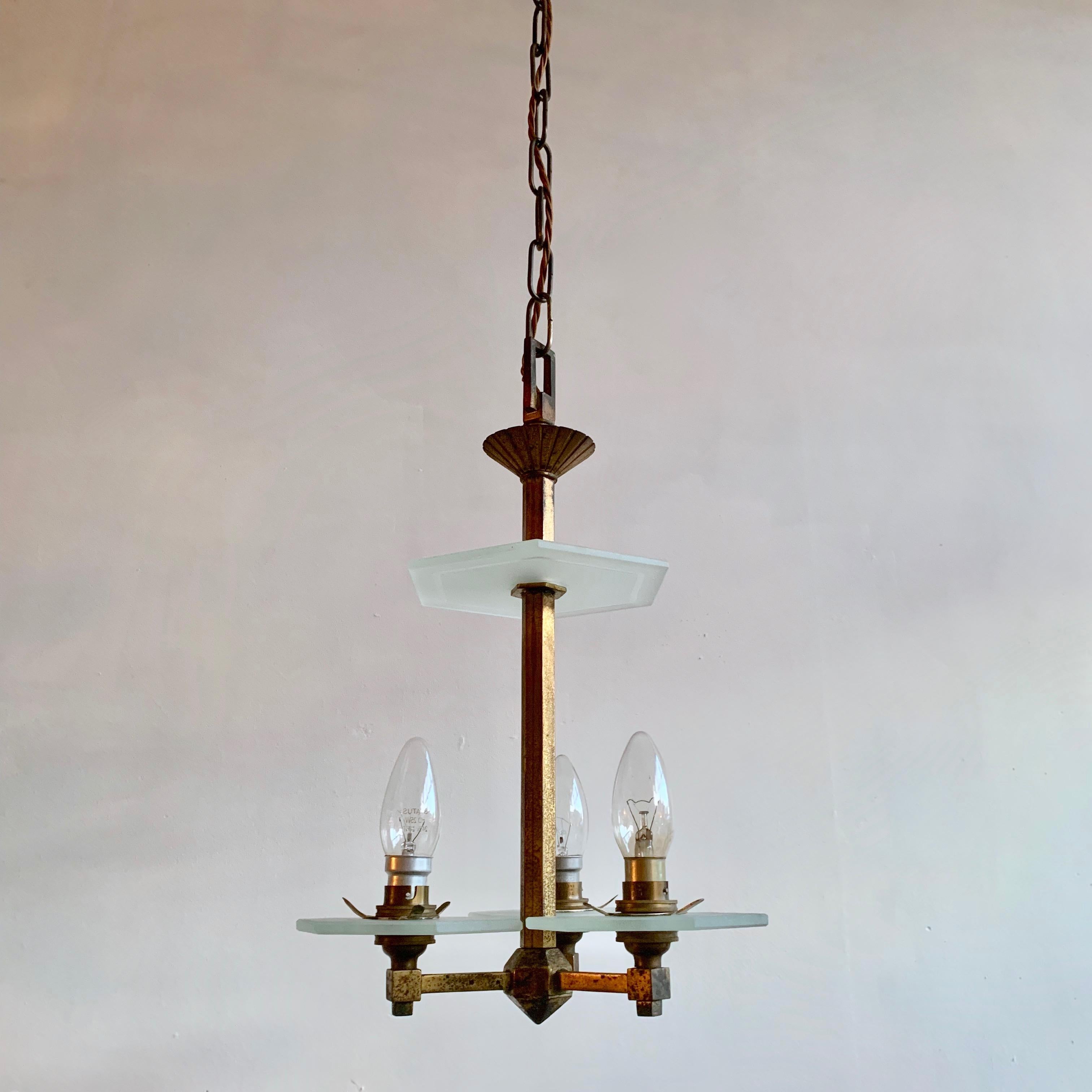 Brass 1930s English Art Deco Chandelier For Sale