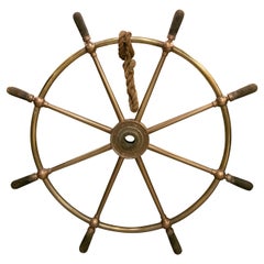 Timón inglés de bronce de 1930 con asas de madera