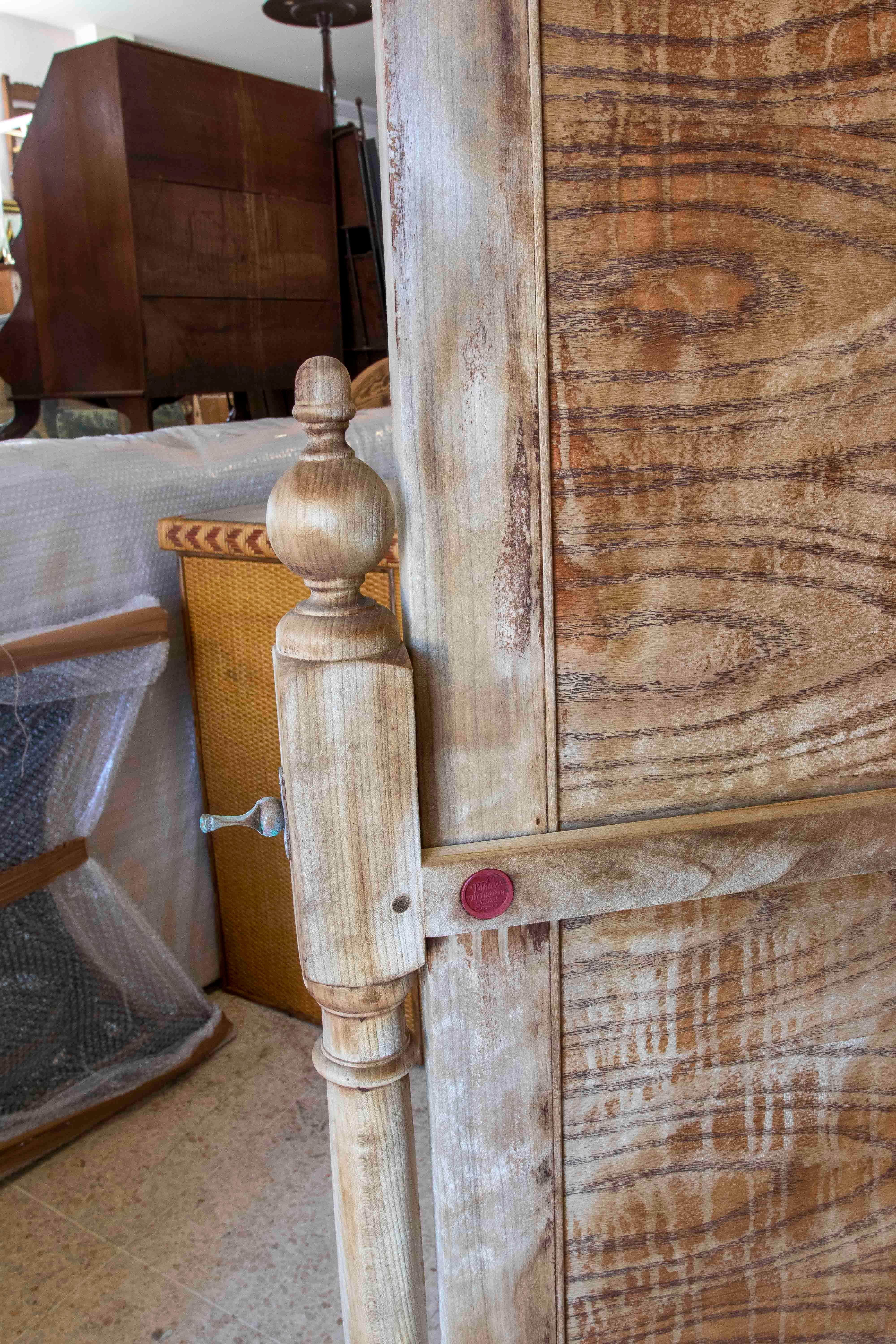 1930s English Wooden Floor Mirror  For Sale 5