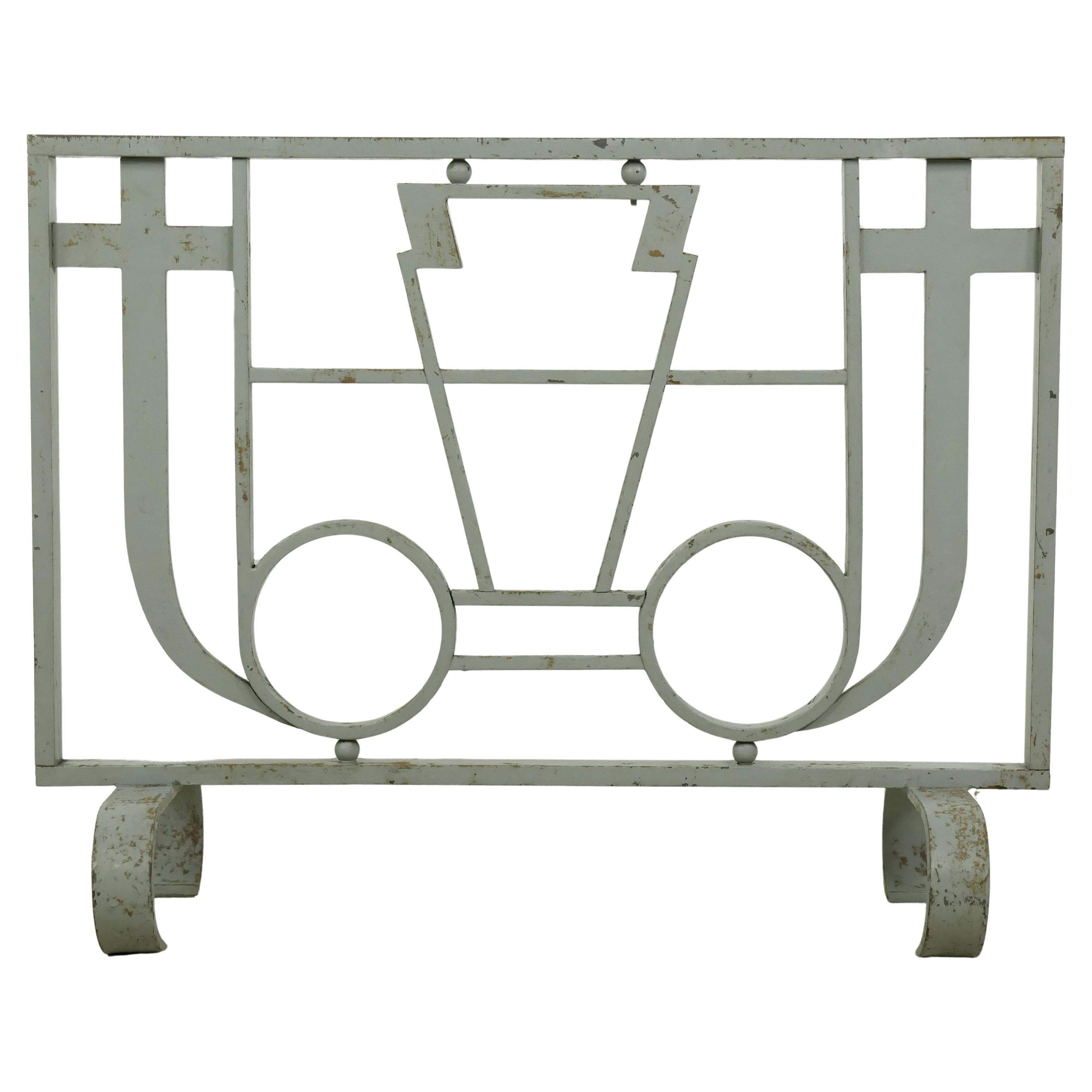 1930s European Art Deco Cast Iron Fireplace Screen