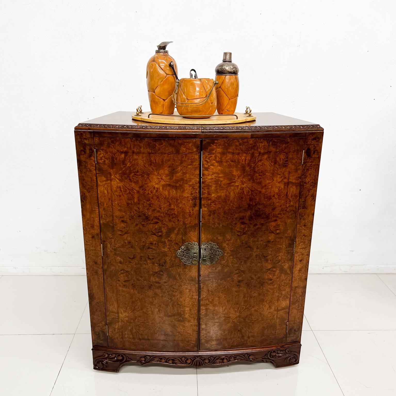 1930s Exquisite English Art Deco Cocktail Dry Bar Burlwood and Walnut 12