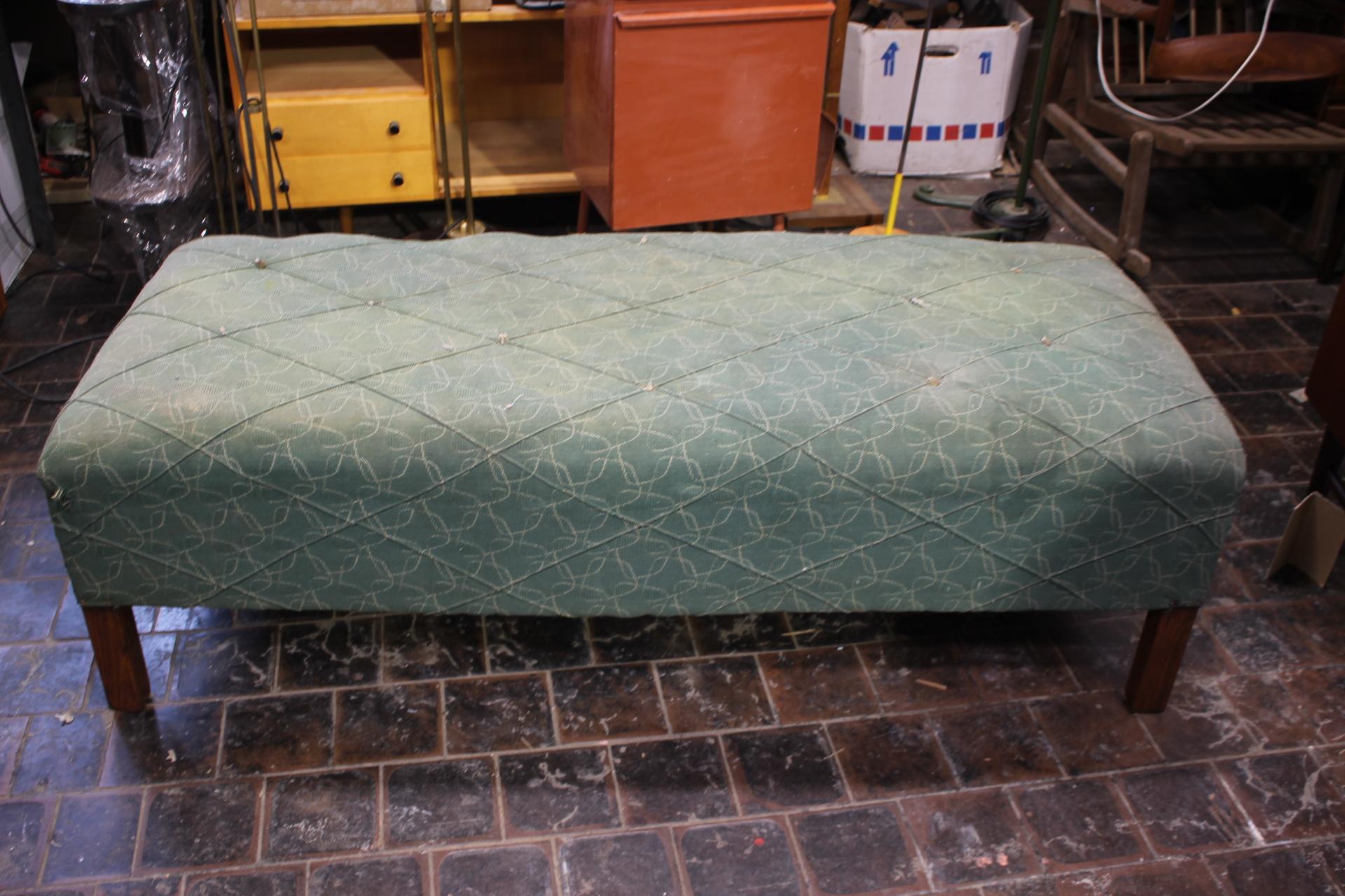 1930s Extraordinary Art Deco Ottoman in Sheepskin Upholstery, Czechoslovakia For Sale 9