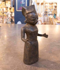 1930s Female Bronze Sculpture in Tribal Style with Traditional Headdress