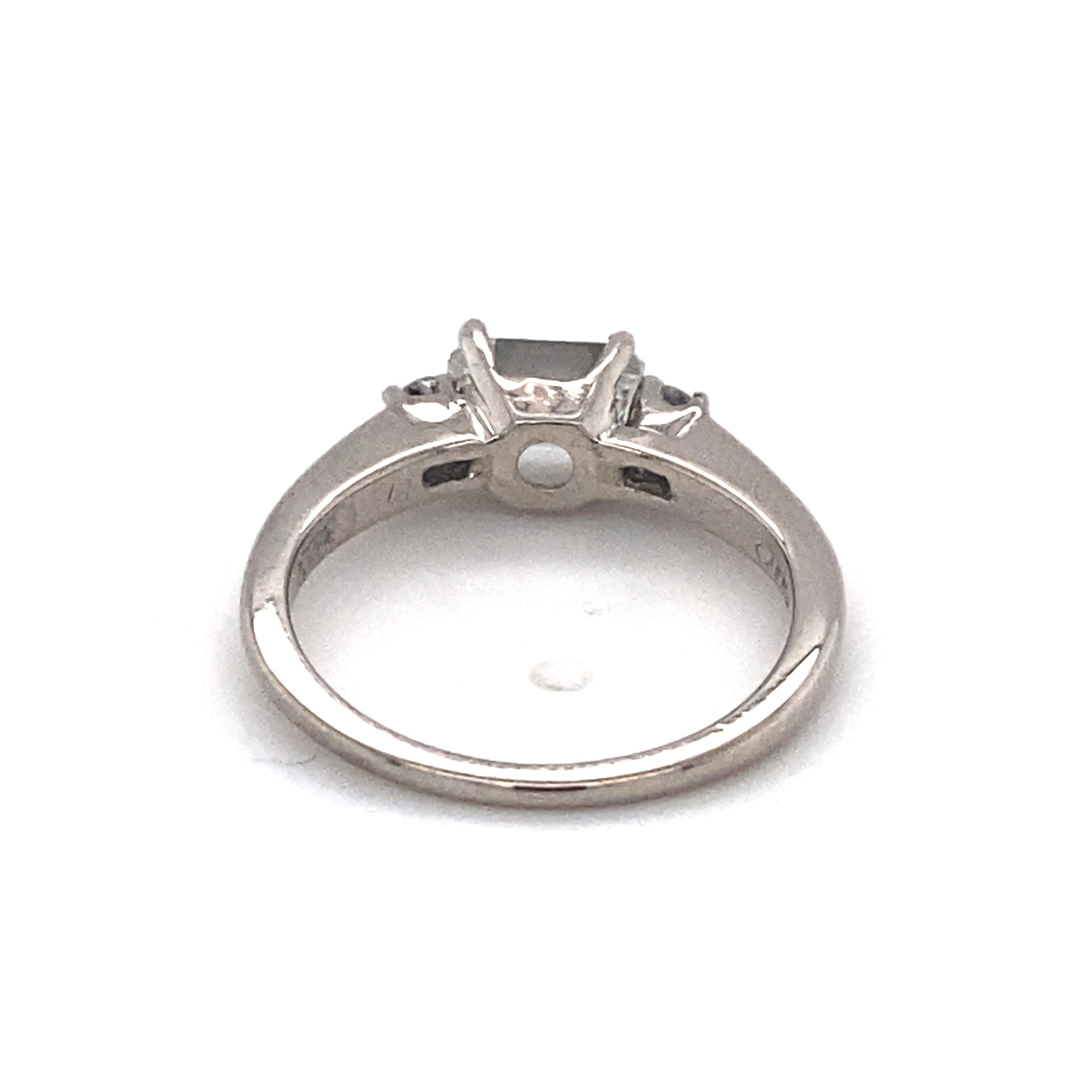 Verlobungsring mit 0,60 Karat Diamant im Smaragdschliff aus Palladium, F&F Felger, 1930er Jahre (Art déco)