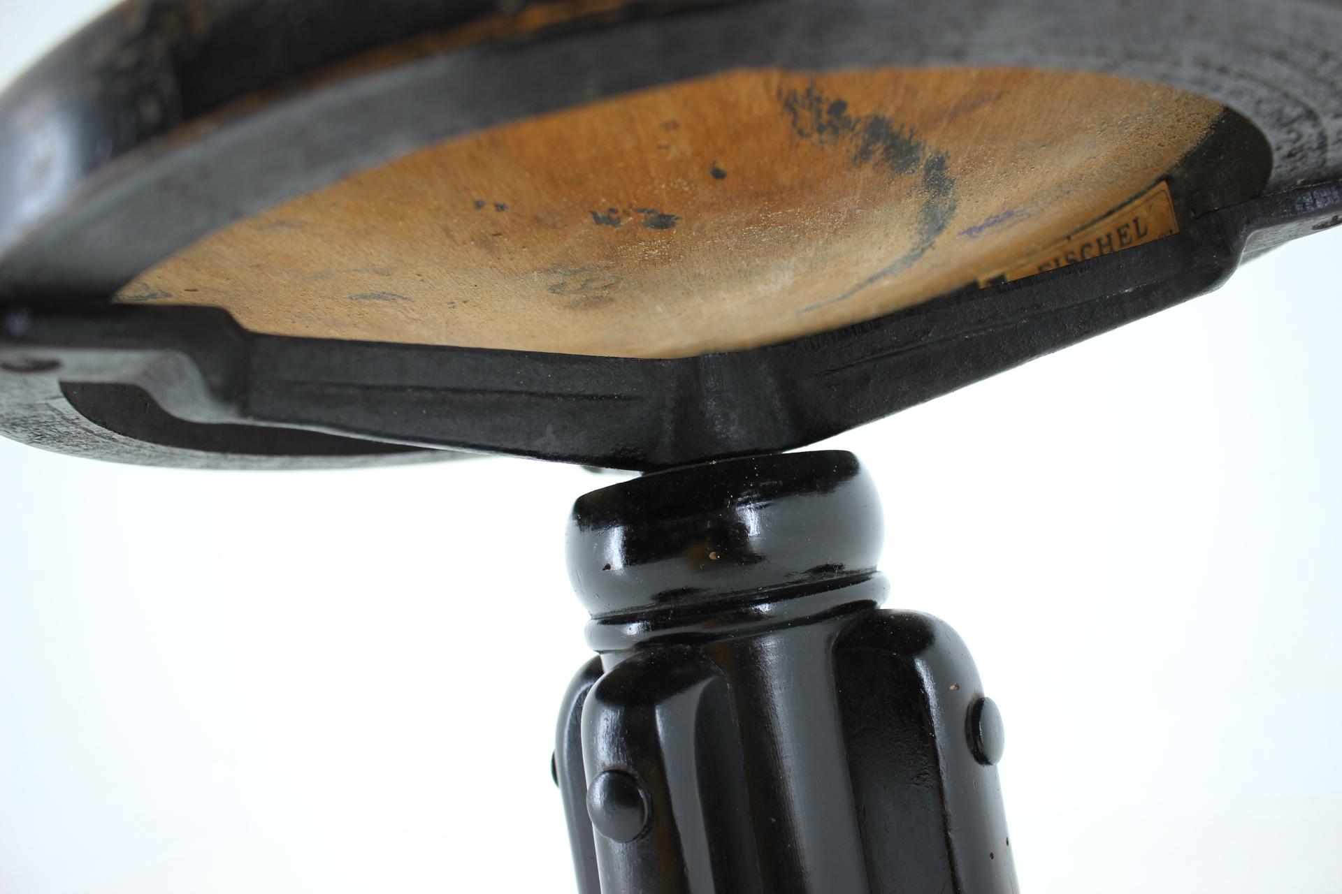 Wood 1930s Fischel Adjustable Stool /Tabouret, Czechoslovakia For Sale