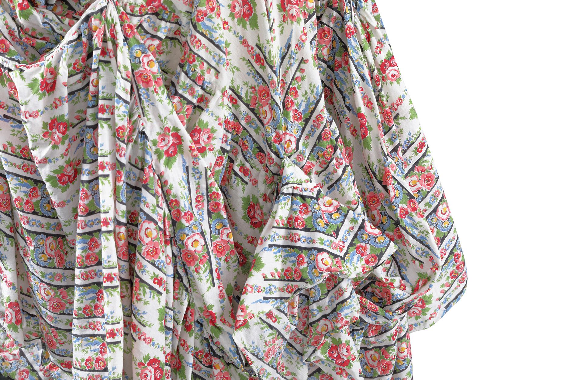 1930s Floral Cotton Polynesian Style Dress For Sale 1