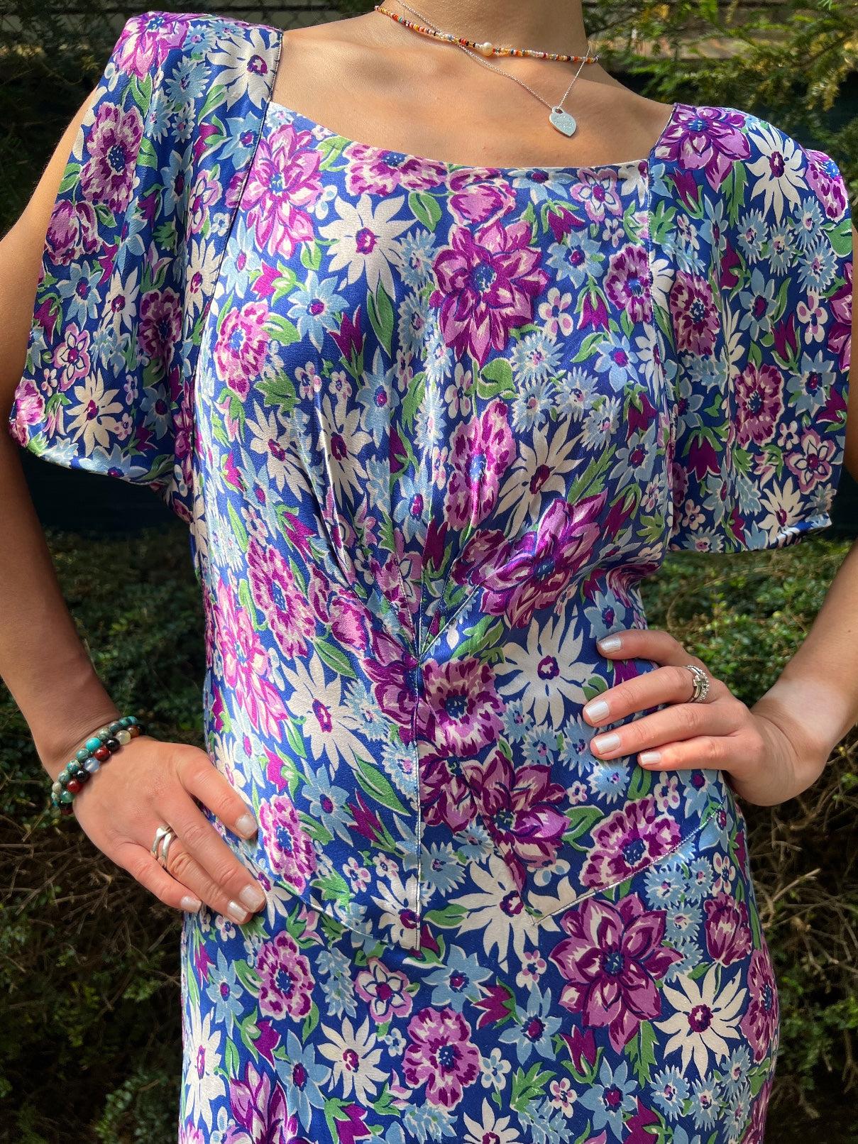 1930s Floral Satin Maxi Dress In Excellent Condition For Sale In London, GB