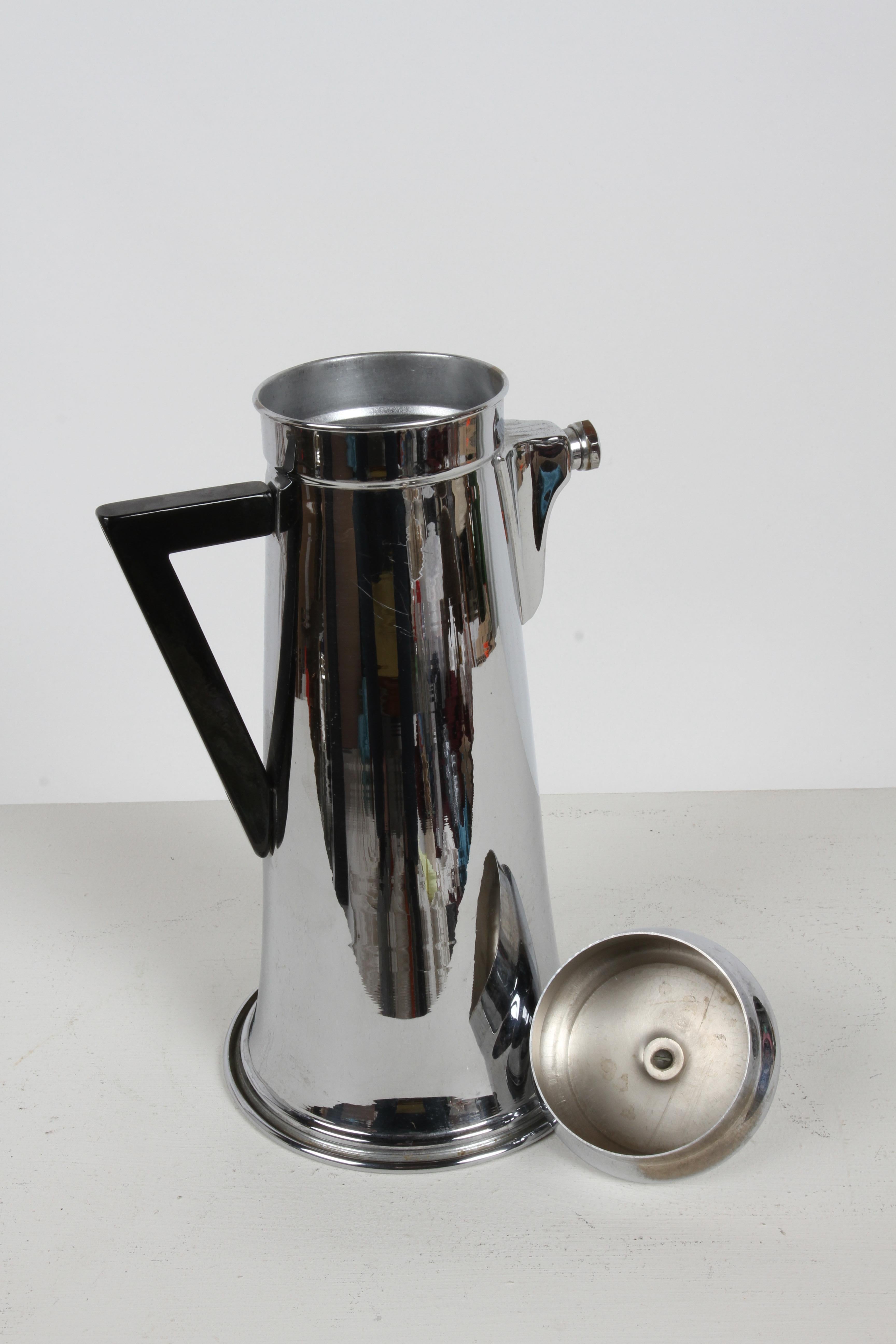 1930s Forman Brothers Art Deco Black Handle Chrome Cocktail Shaker with Recipes  For Sale 9