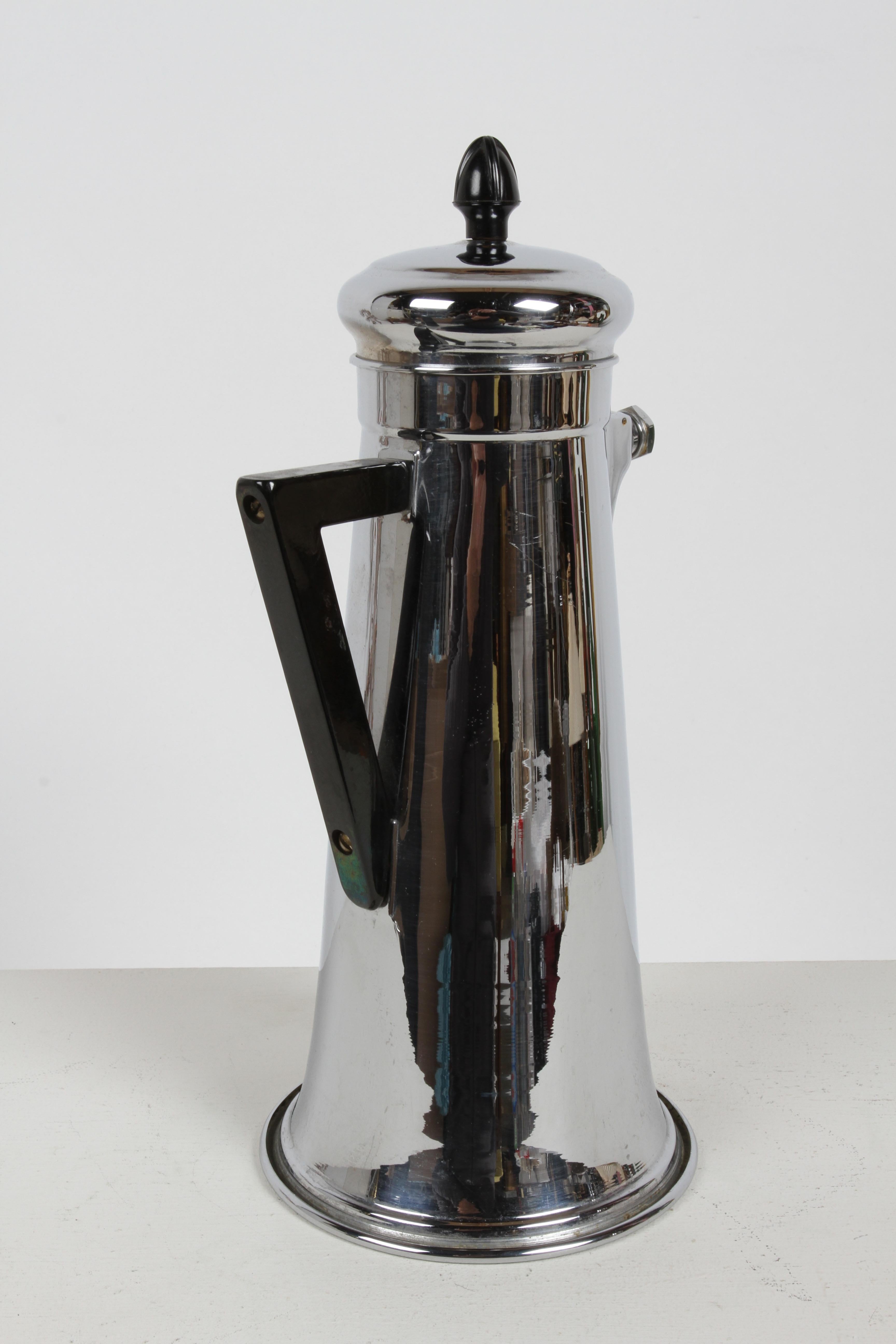 1930s Forman Brothers Art Deco Black Handle Chrome Cocktail Shaker with Recipes  For Sale 4