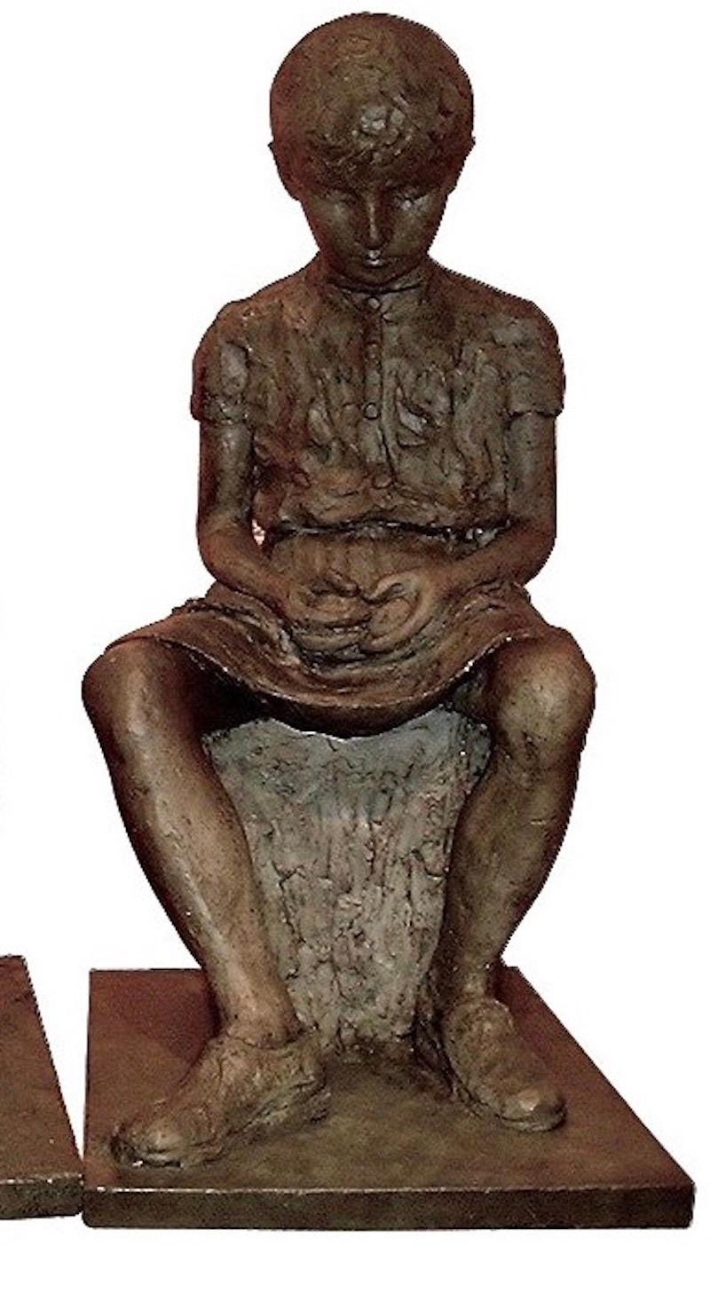 Fatto a mano Sculture di bambini antichi a grandezza naturale degli anni '30 in Francia con finitura in bronzo in vendita