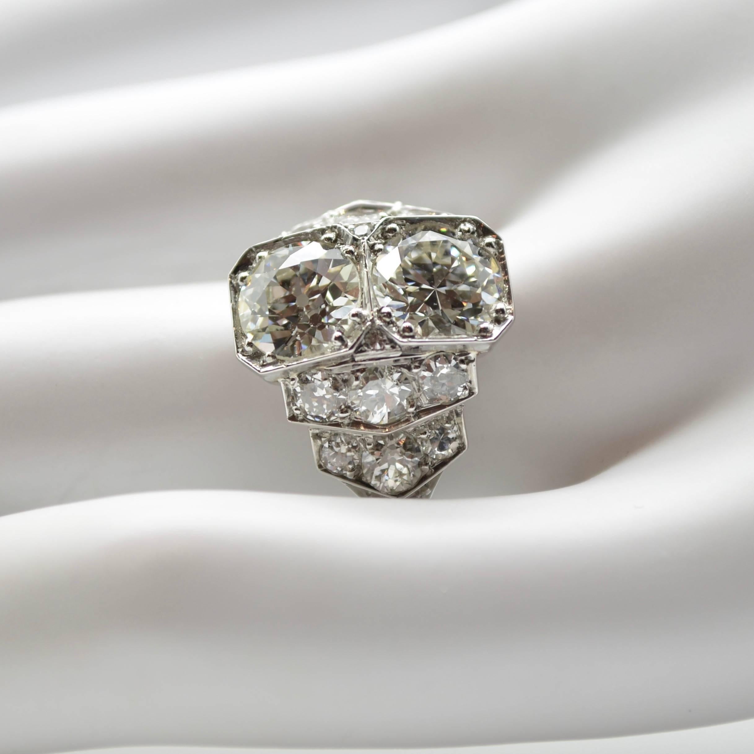 Women's 1930s French Art Deco 3.60 Carat Diamond Platinum Ring For Sale