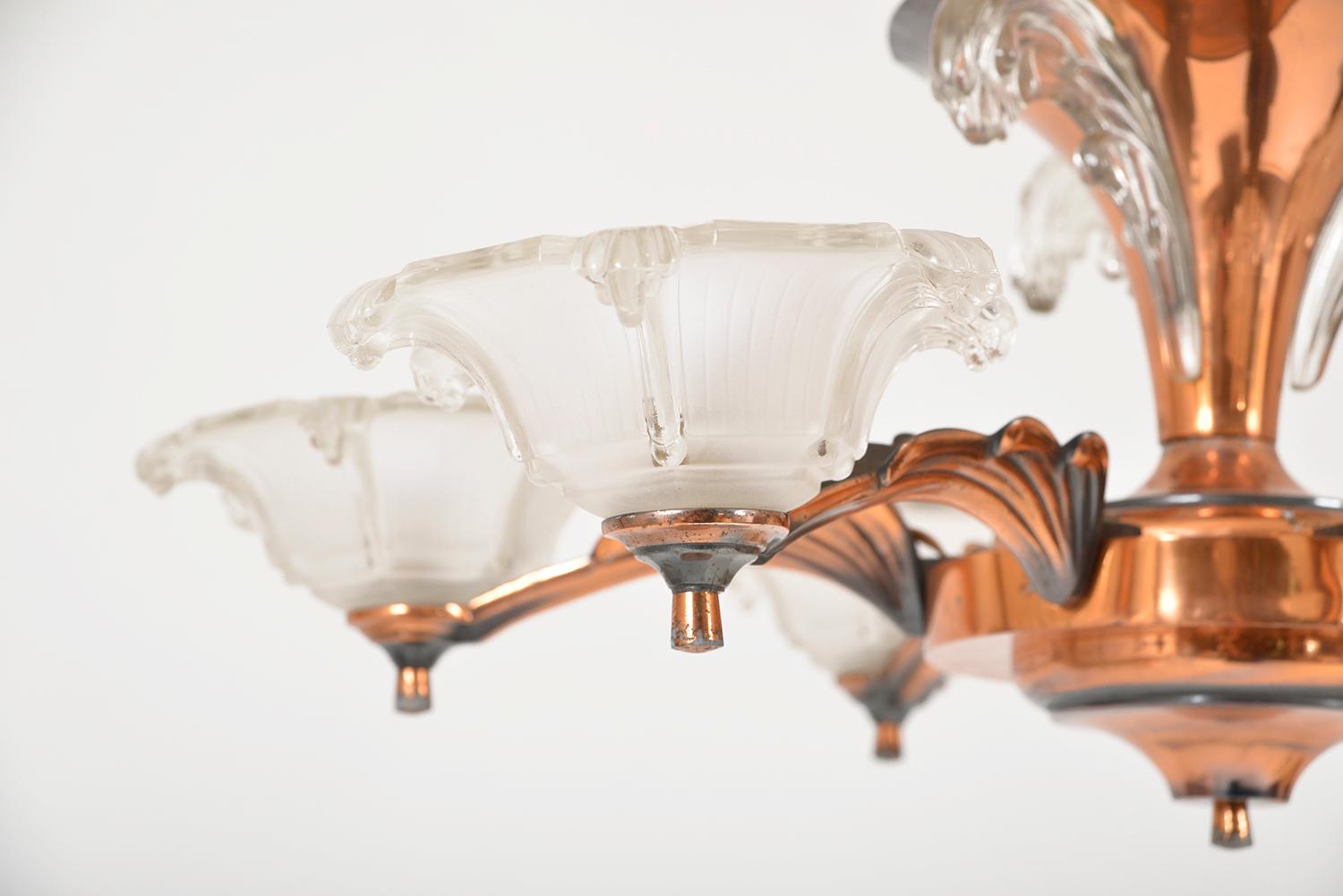 1930s French Art Deco 6-Arm Chandelier by Petitot and Ezan Copper and Glass For Sale 5