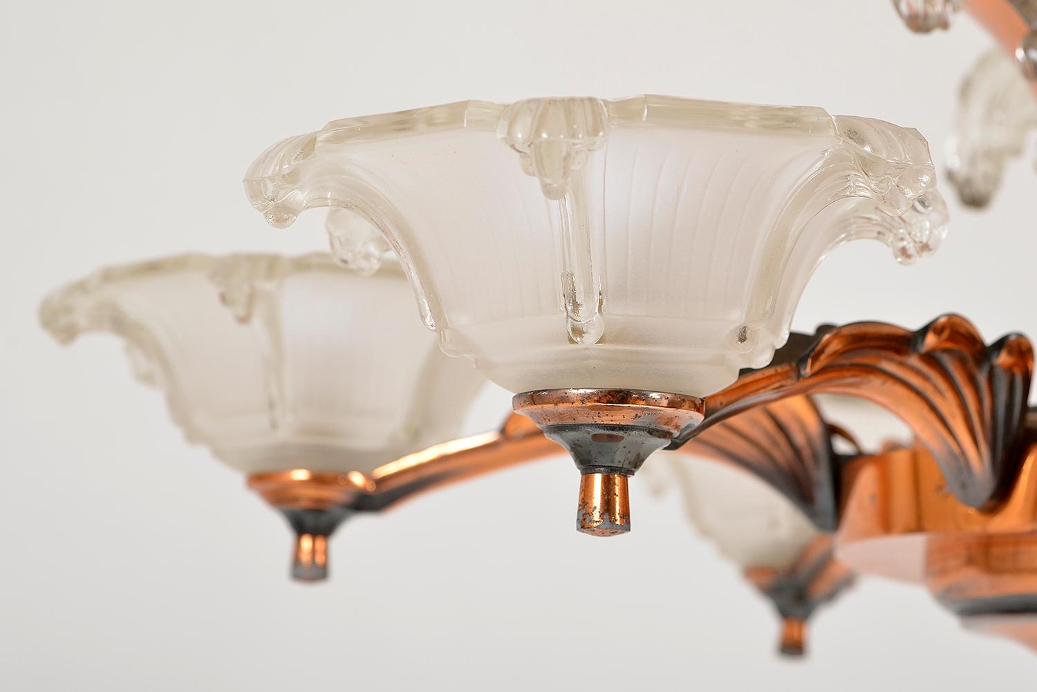 1930s French Art Deco 6-Arm Chandelier by Petitot and Ezan Copper and Glass For Sale 12