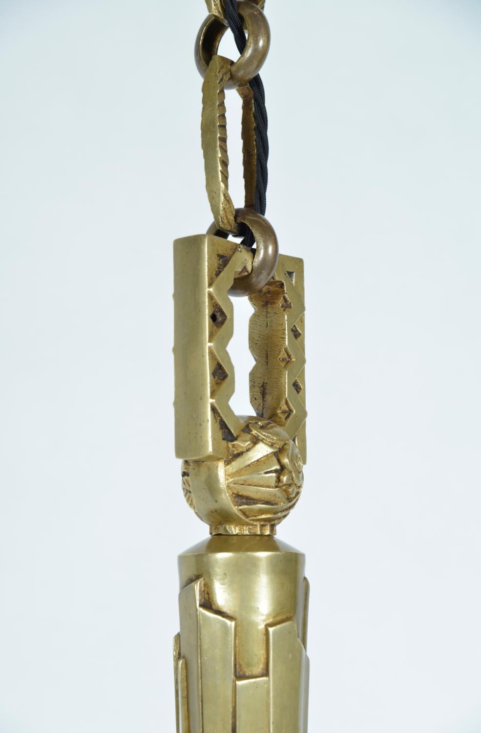 Lustre Art Déco français des années 1930 en laiton et verre Hettier & Vincent Freres Hanots en vente 5