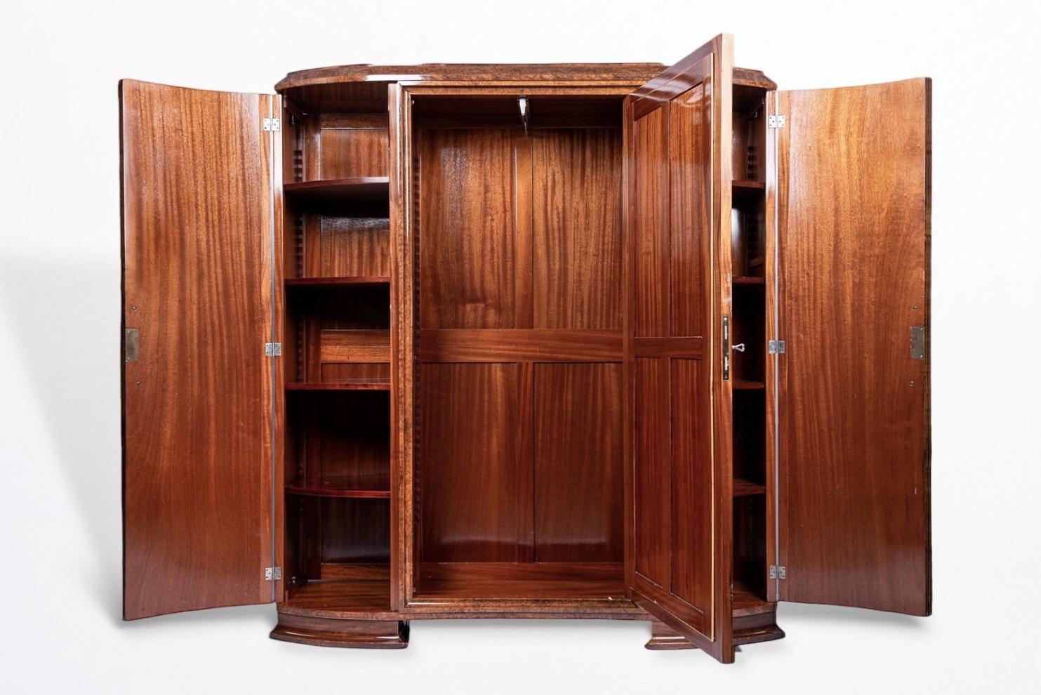 1930s French Art Deco Burl Wood Mirrored Armoire Cabinet In Good Condition In Detroit, MI