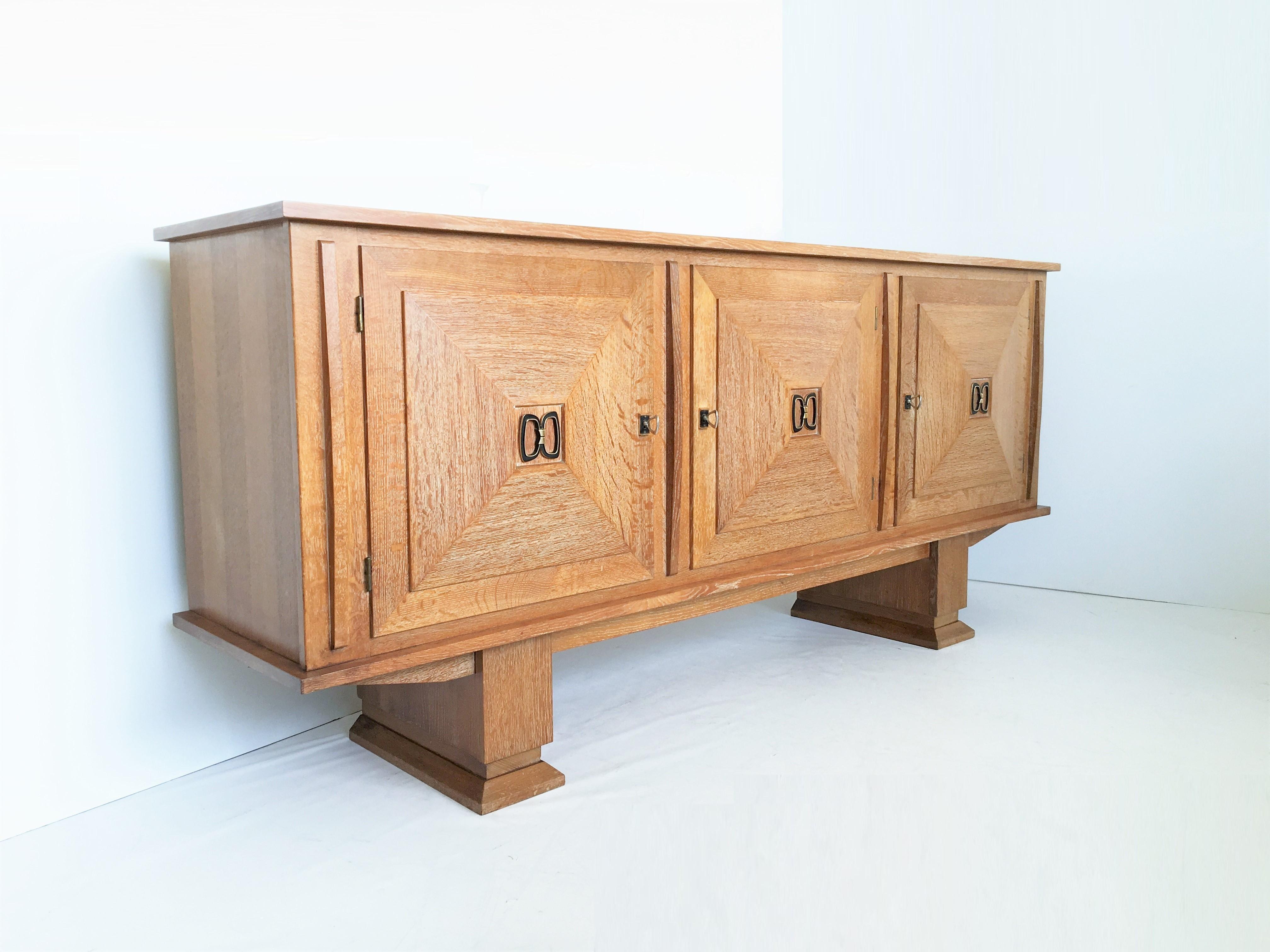 1930s French Art Deco Cerused Oak Buffet, Sideboard by Gaston Poisson In Good Condition In Dallas, TX