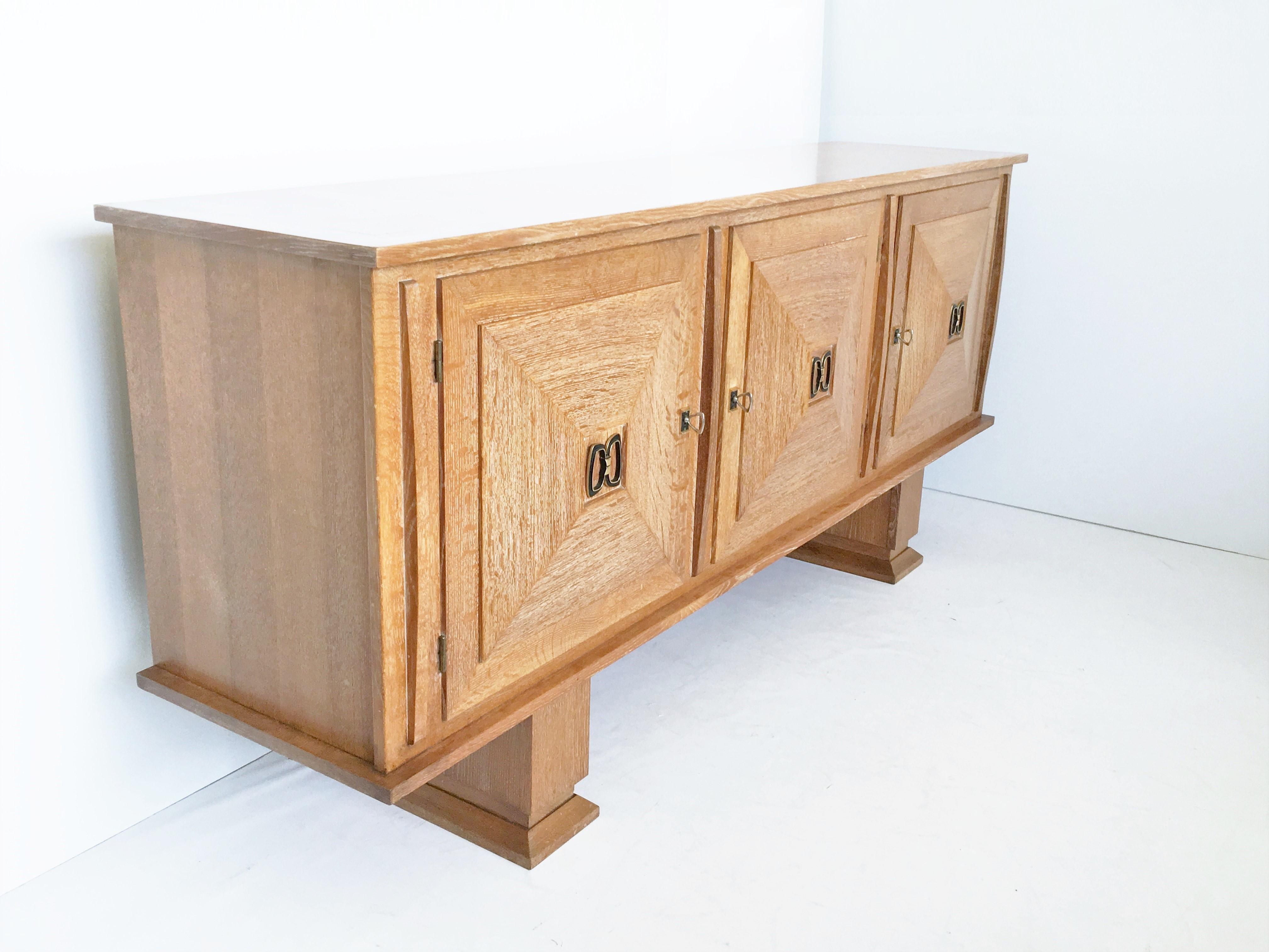 Mid-20th Century 1930s French Art Deco Cerused Oak Buffet, Sideboard by Gaston Poisson