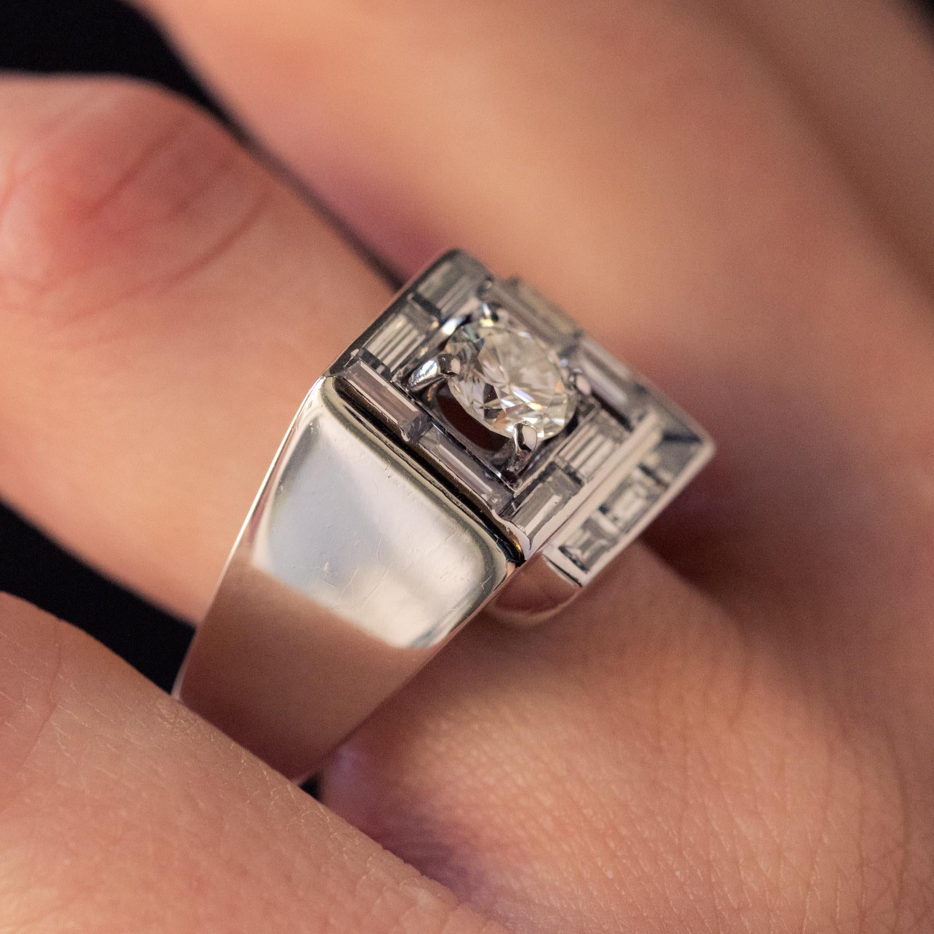 1930s French Art Deco Diamonds Platinum Asymmetrical Ring For Sale 4