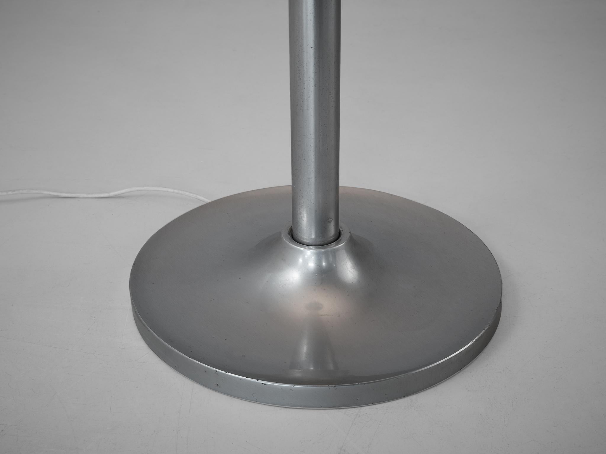 1930s French Art Deco Floor Lamp in Aluminum 2