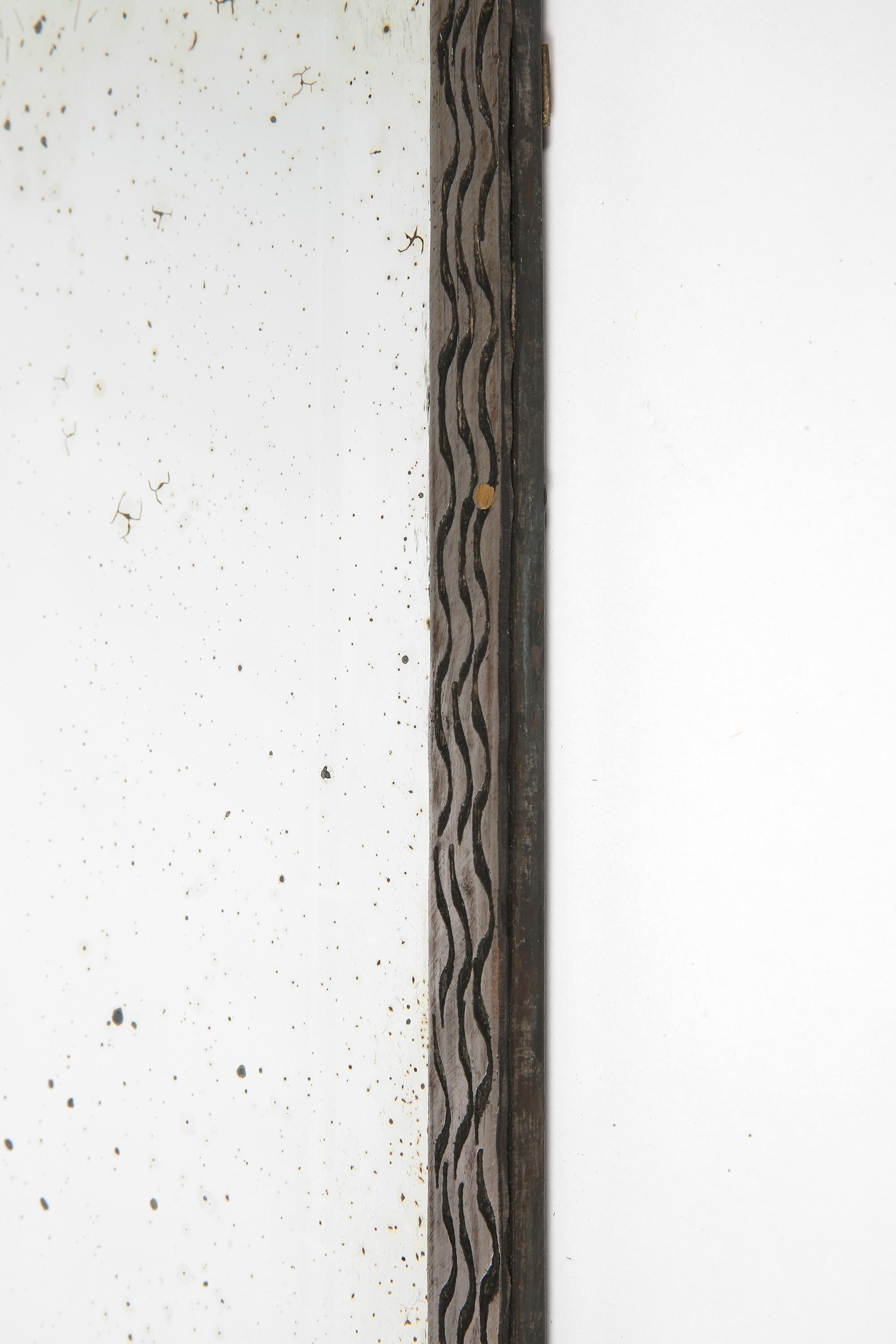 Fer Miroir en fer martelé Art Deco français des années 1930 en vente