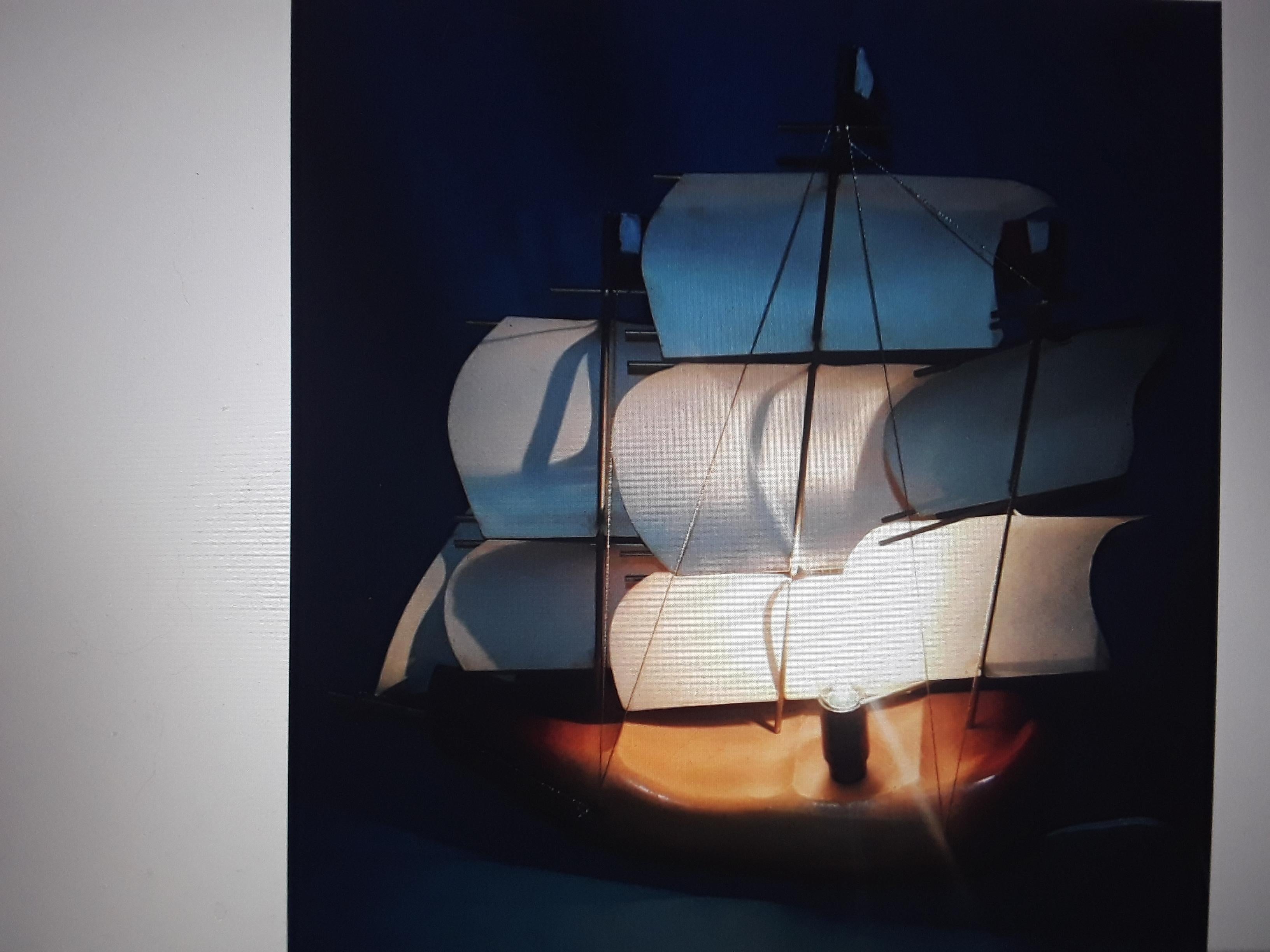 Bois Lampe d'appoint à poser en bois sculpté pour bateau/ navire/ galeon Art Déco français des années 1930 en vente