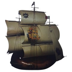 Große geschnitzte Holzboot-/Schiffs-/ Galeon-Tisch-Akzentlampe, Französische Art-déco-Lampe, Art déco, 1930er Jahre