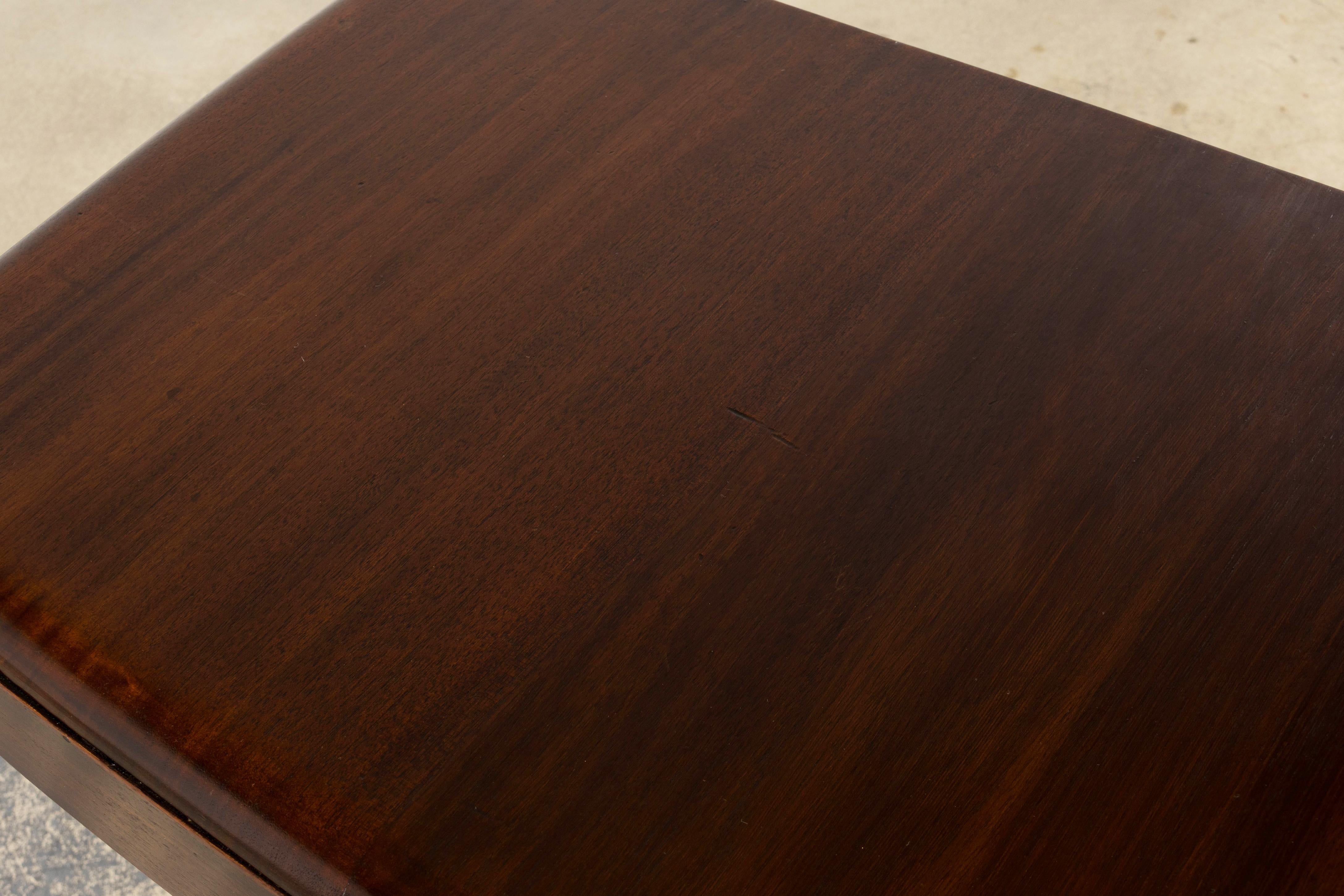 1930s French Art Deco Mahogany Console Table en venta 3