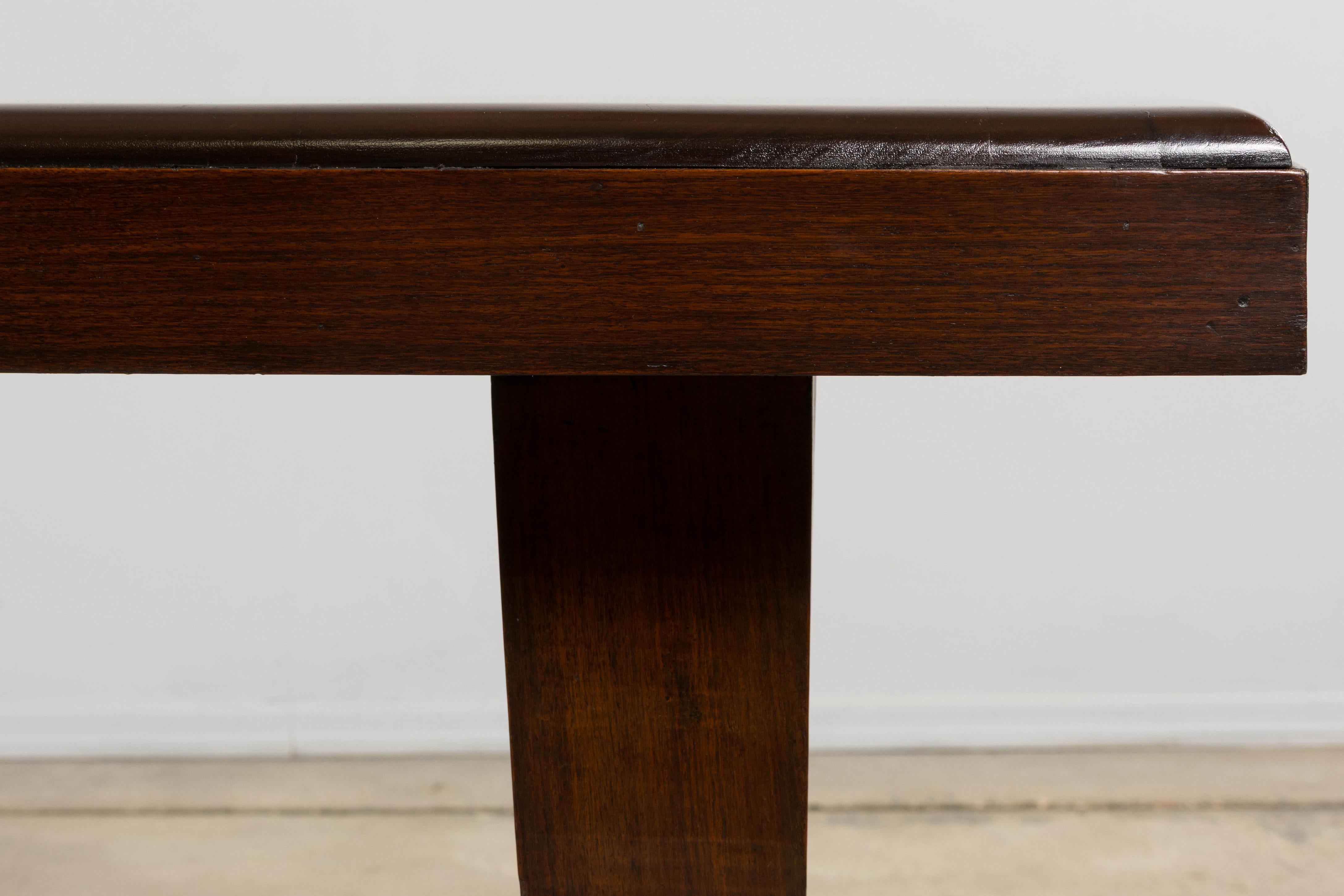 1930s French Art Deco Mahogany Console Table Art Decó en venta
